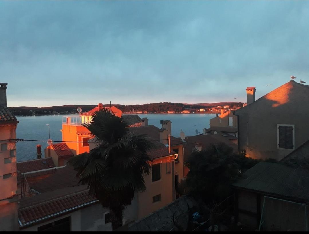 Sea View House