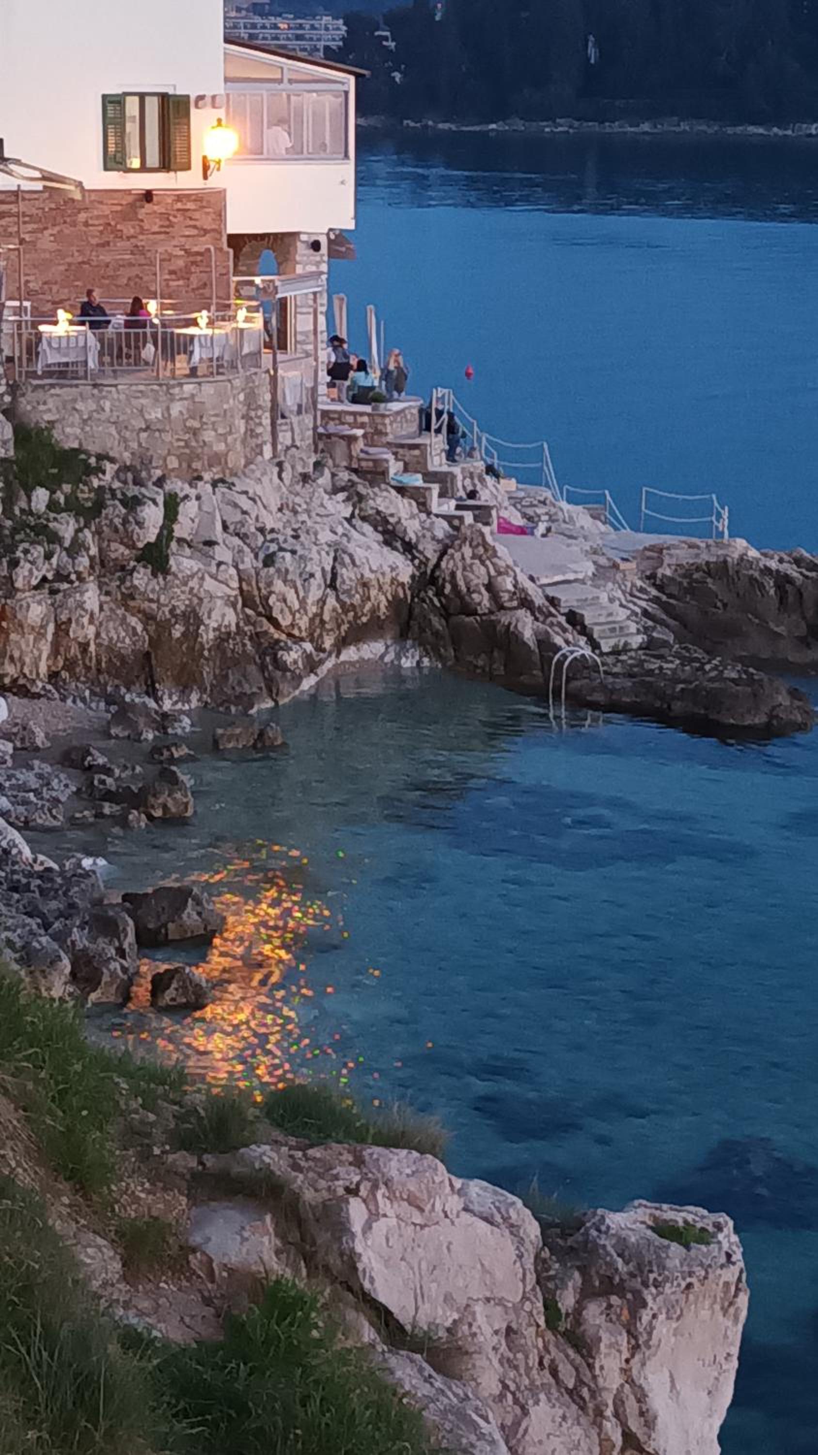 Sea View House