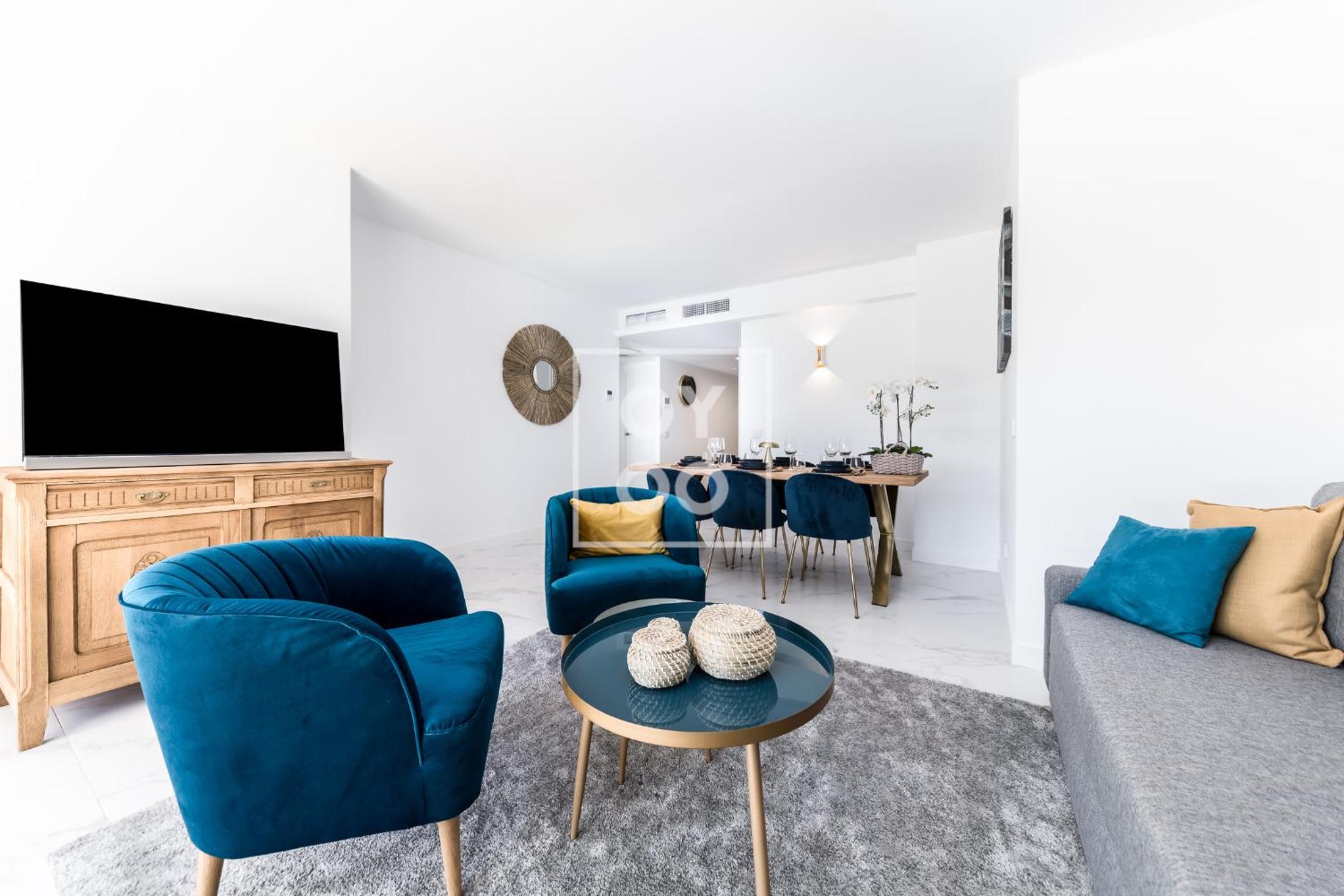 Infinity Blue groundfloor apt, beachfront, heated pool - by OYOOSTAYS