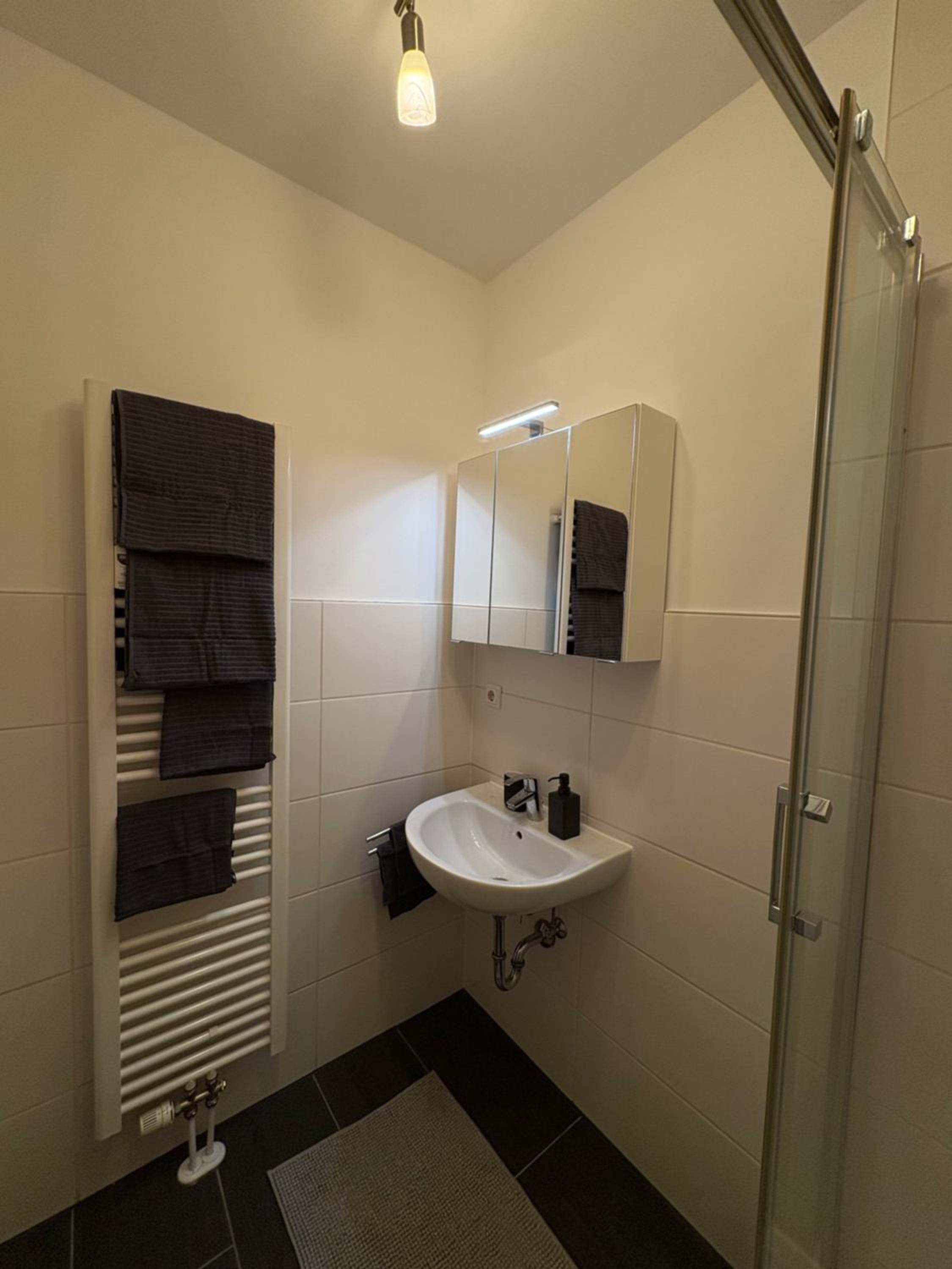 Modernes Serviced Apartment Wohnglück 2