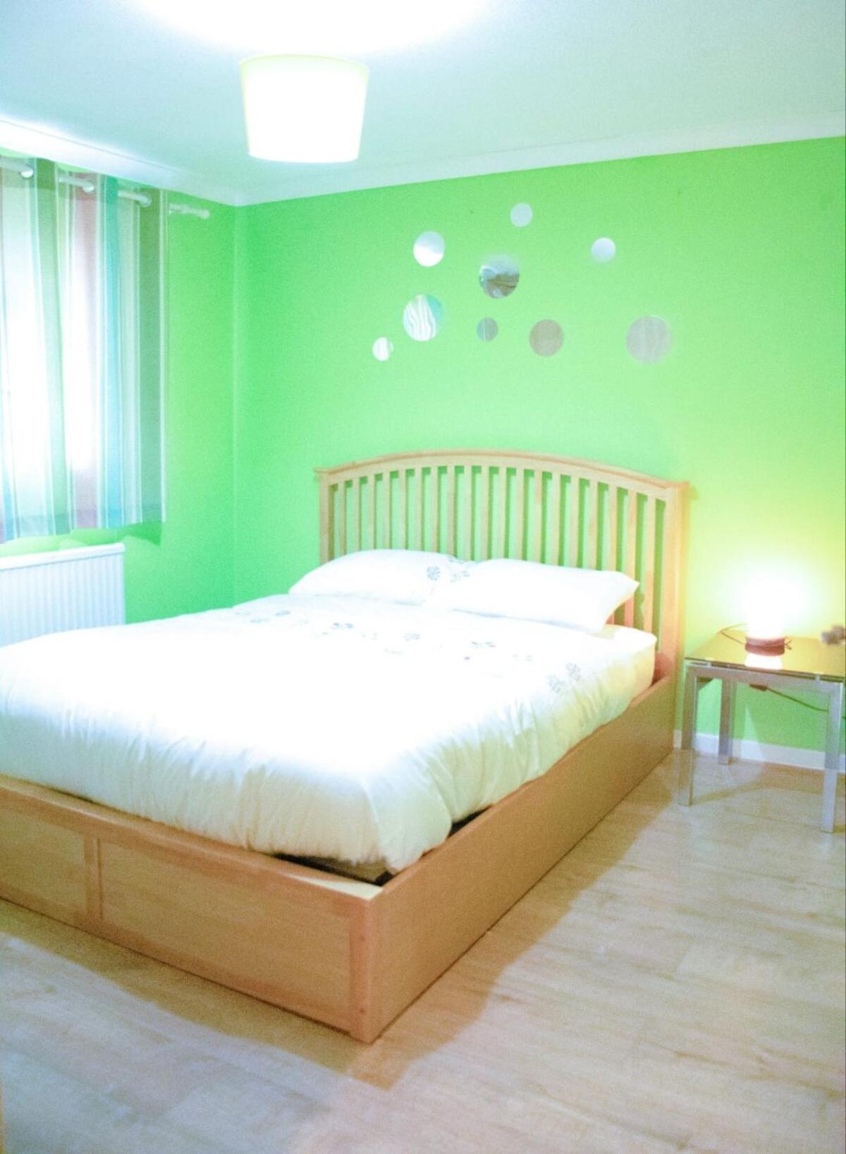 Simlar Luxury Stay, Parking, Wi-Fi, Basketball Court