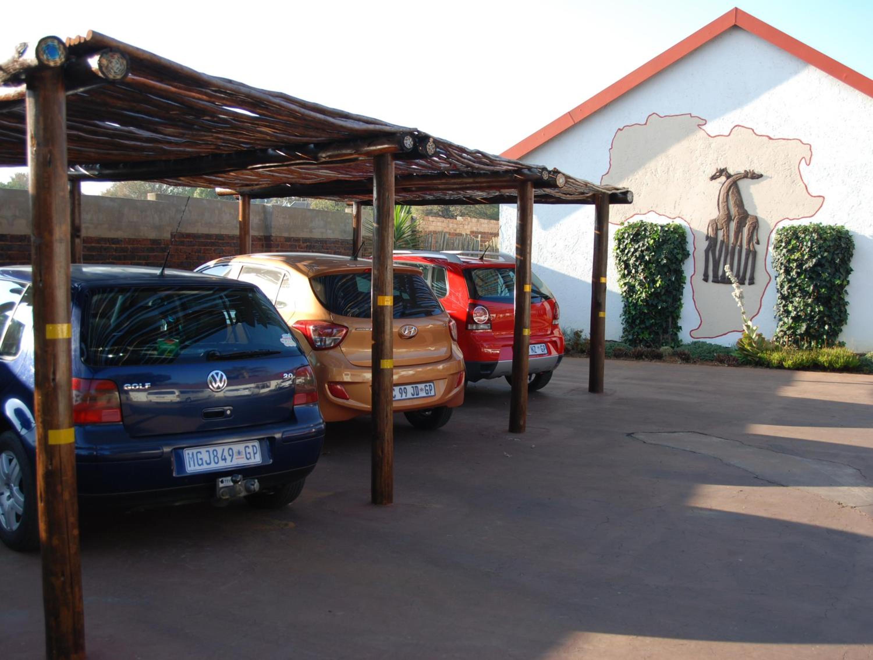 Journey's Inn Africa Guest Lodge