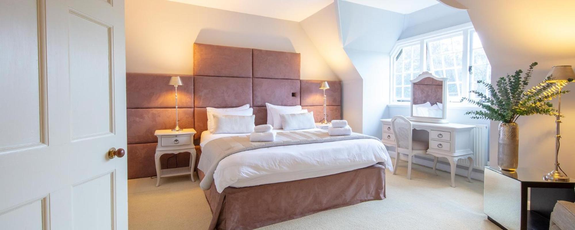 LM Manor B&B