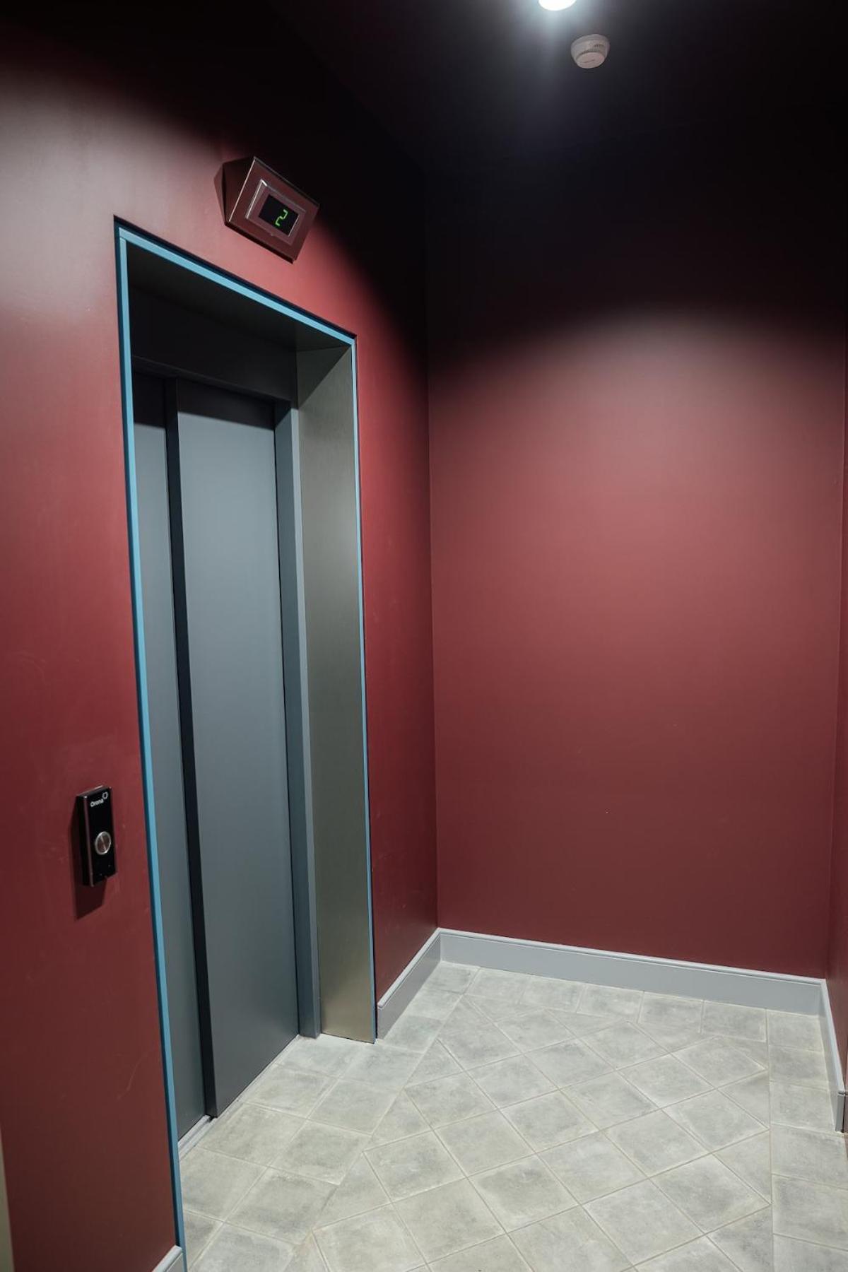 Opera Studio I NEW I Prime Central Location I AC