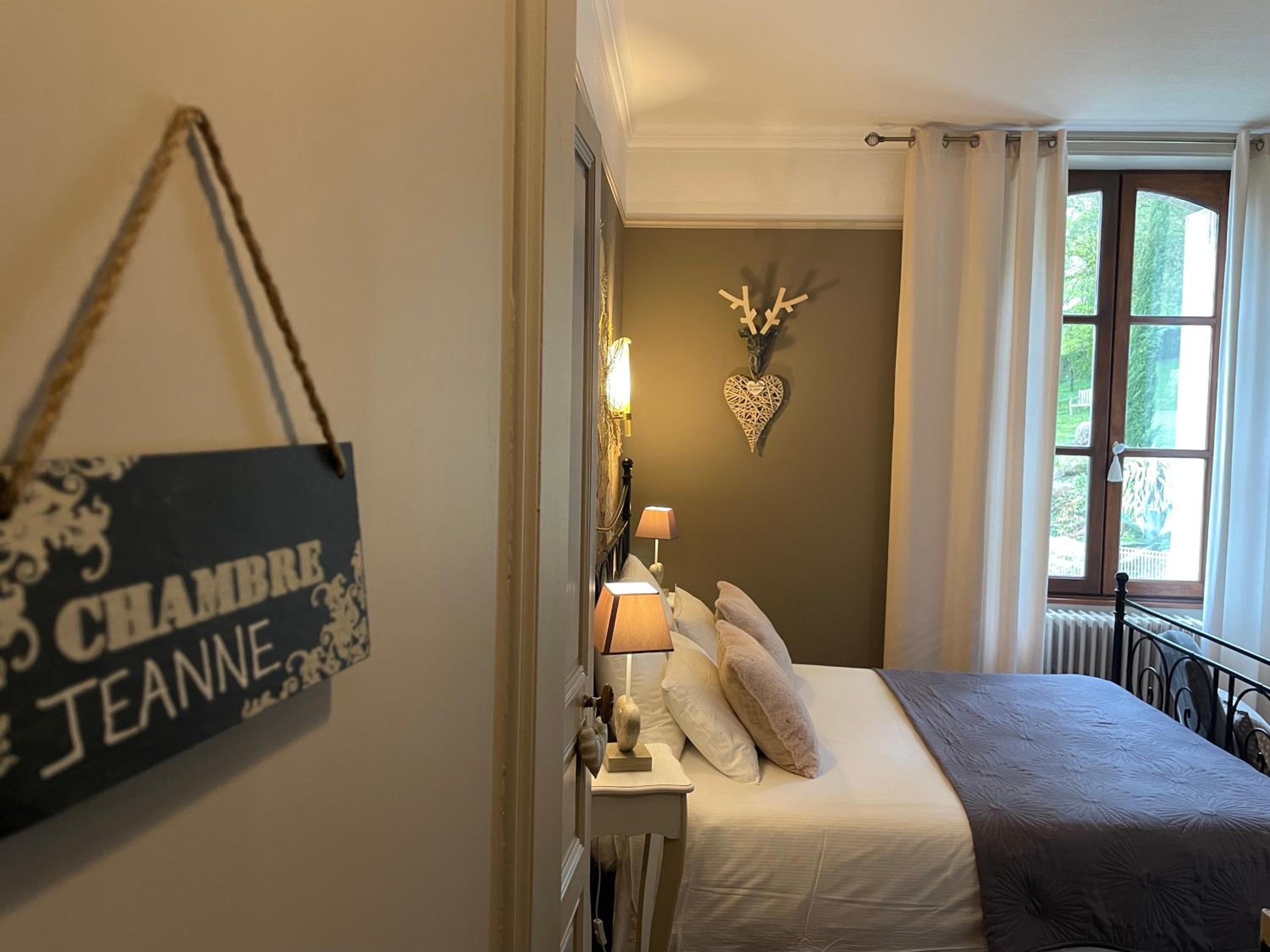 Maison d'hôtes et gîtes La Chouannerie à côté du parc du Puy duFou, photo 40