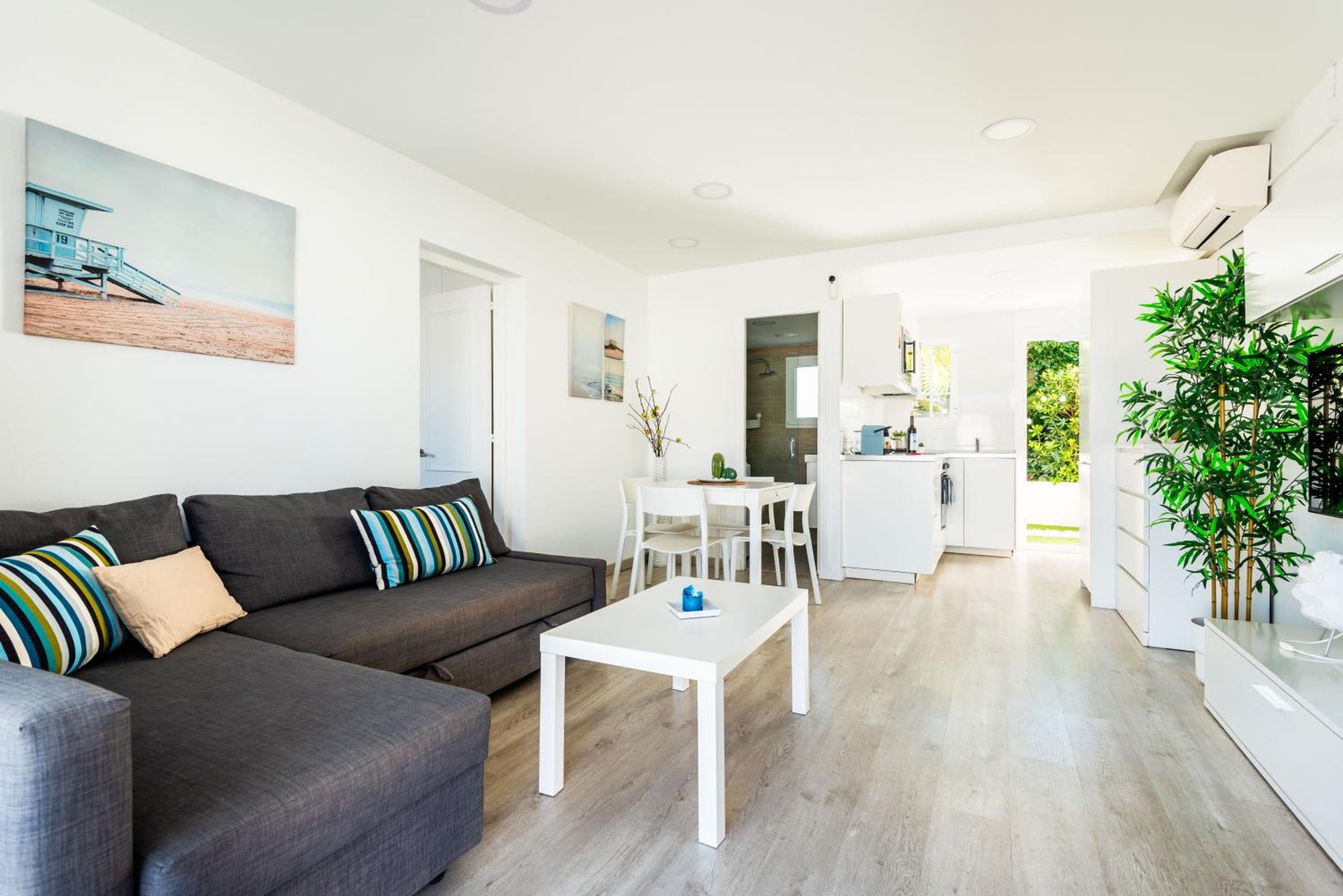 Apartamento CASTELLSOL 315 by Mauter Villas