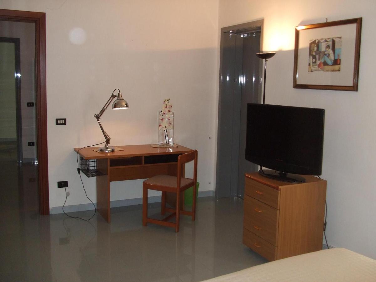 Photo 7