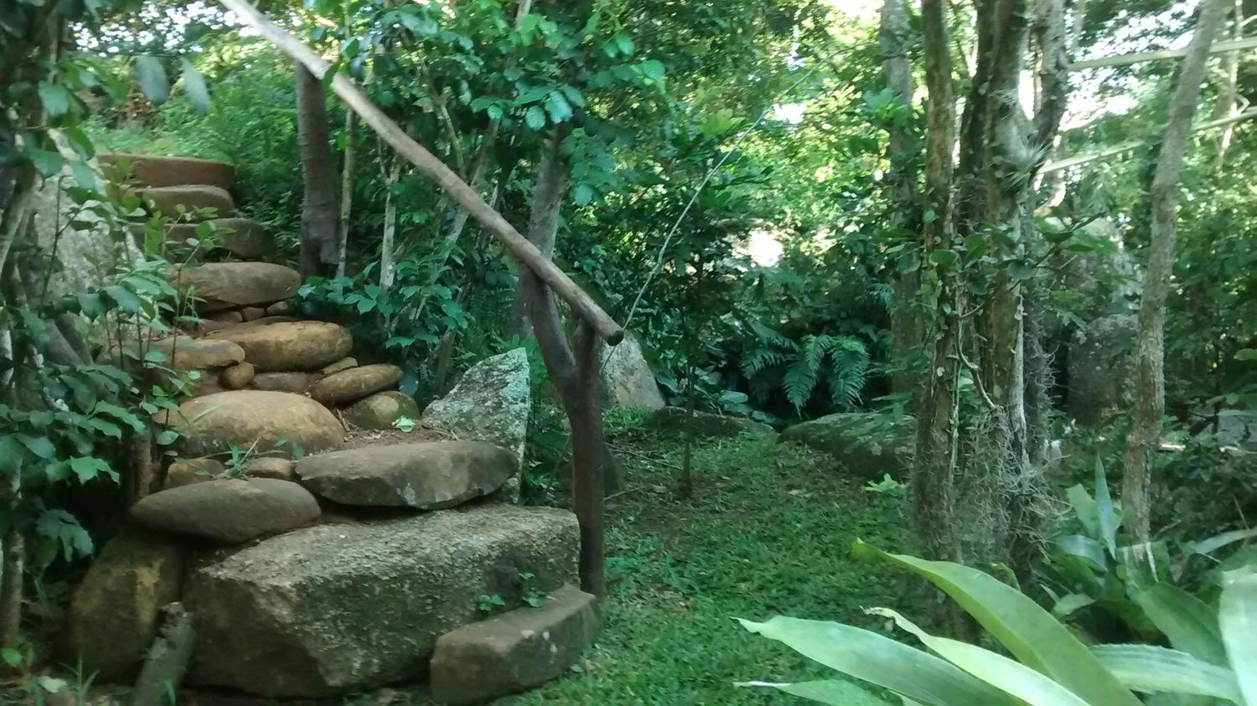 Pedra Escondida