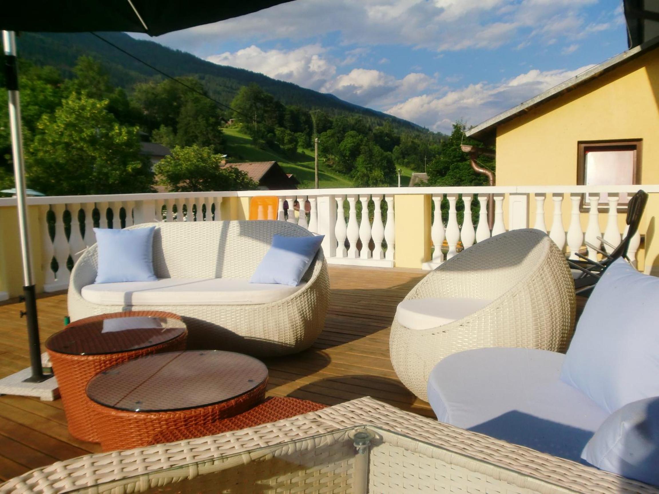 Garten- & Loggia-Appartement HERRENHAUS