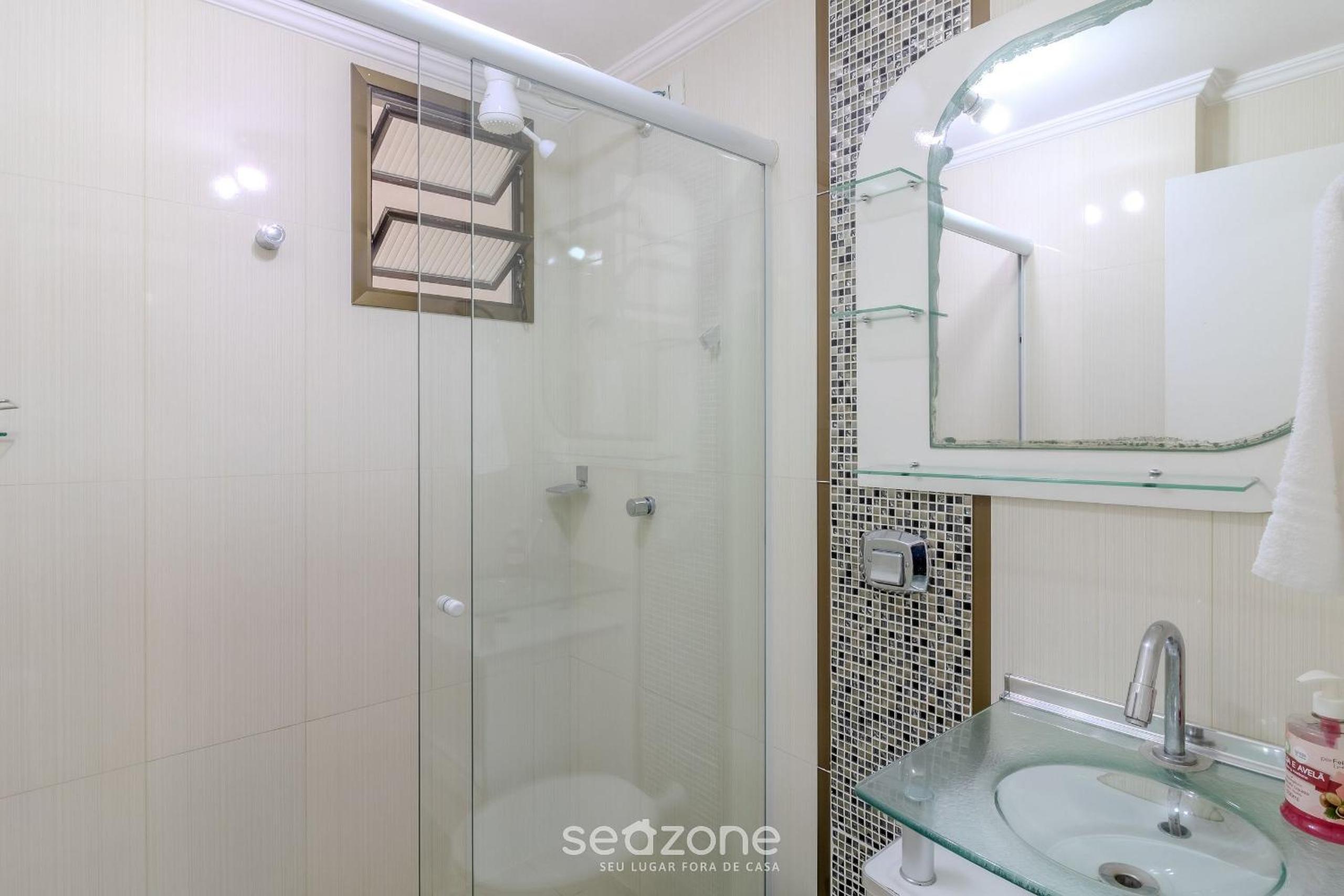 2BR full apt beachfront – ESE0102
