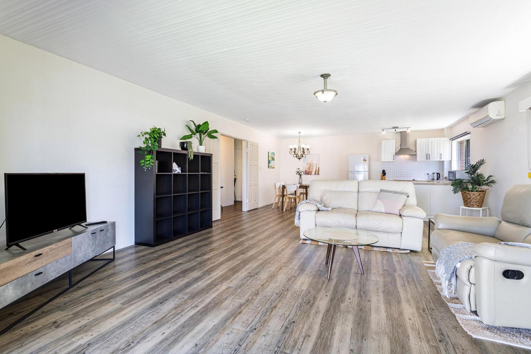 Canal Luxury Living & Boat Ramp
