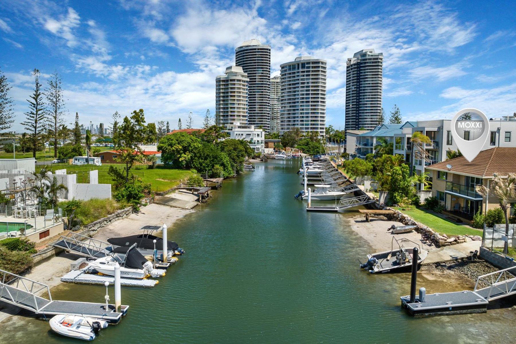 Canal Luxury Living & Boat Ramp