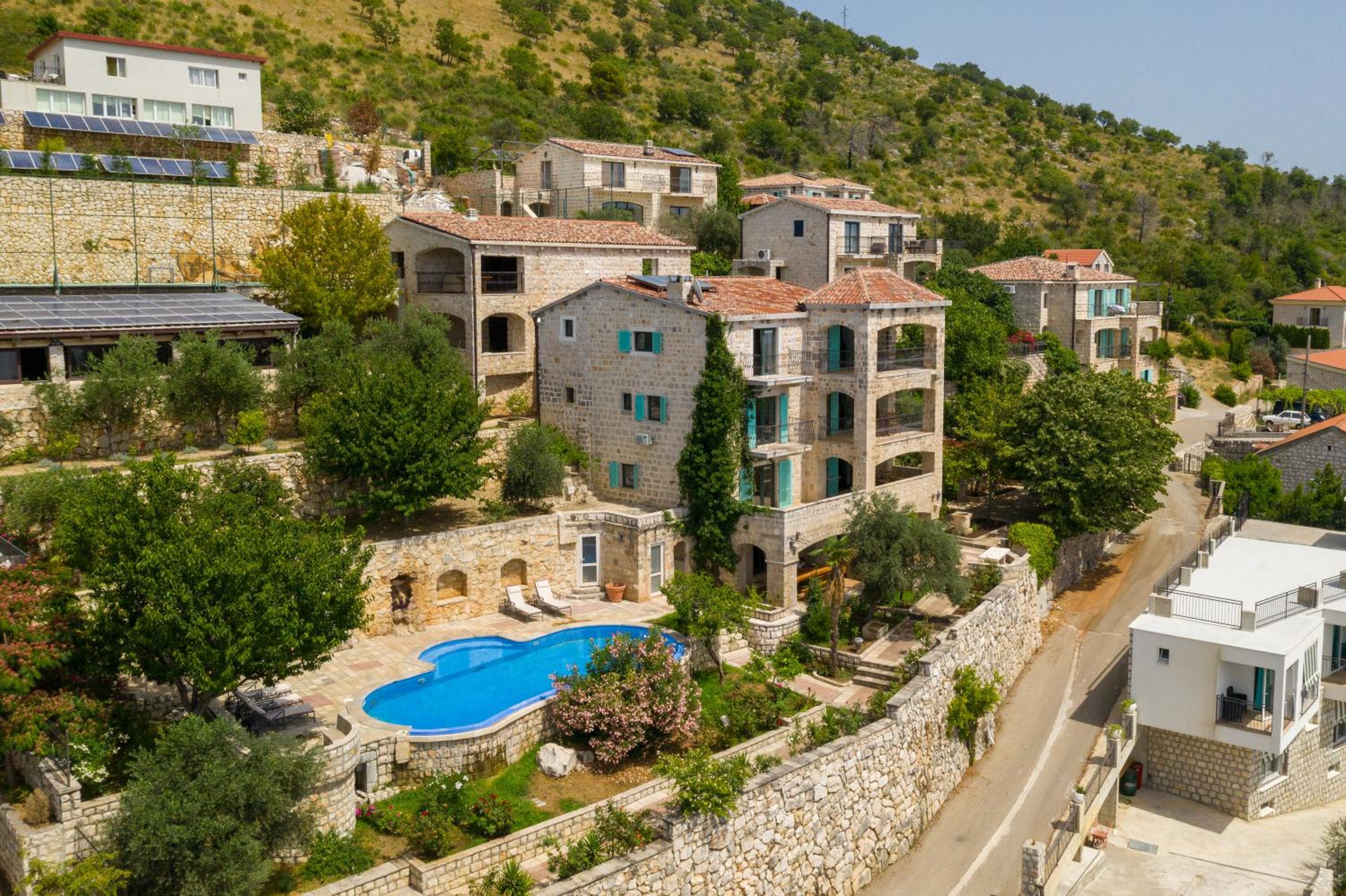 Castello deghli Aranci Eco Resort