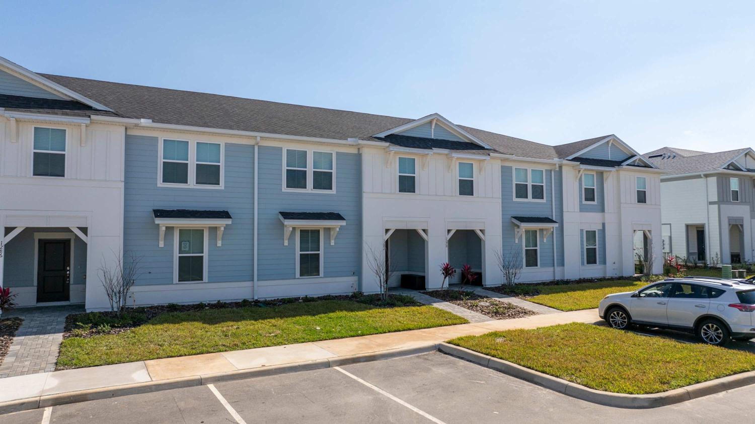 Luxury Private Pool & Themed Rooms Close to Disney 1282