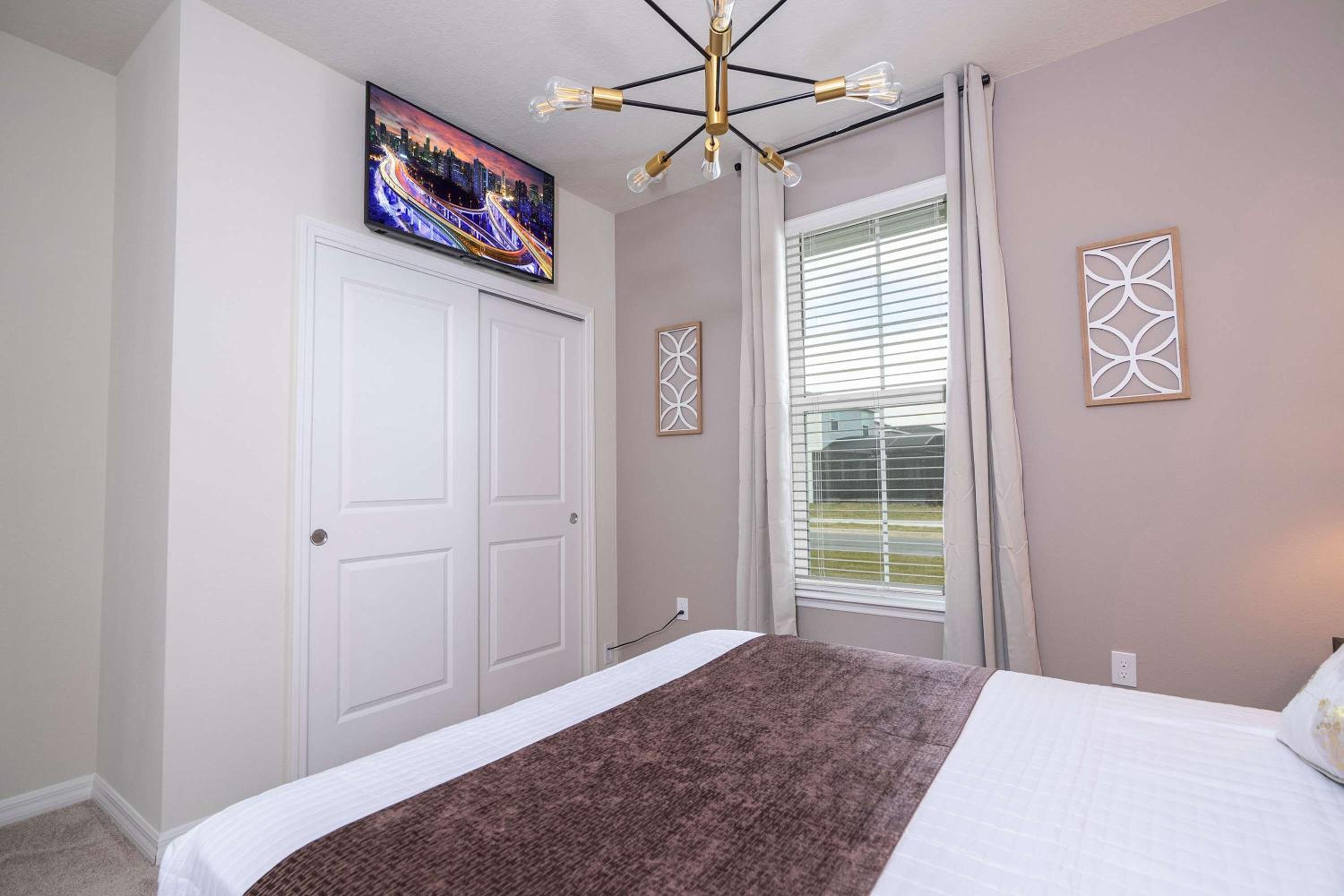 Luxury Private Pool & Themed Rooms Close to Disney 1282
