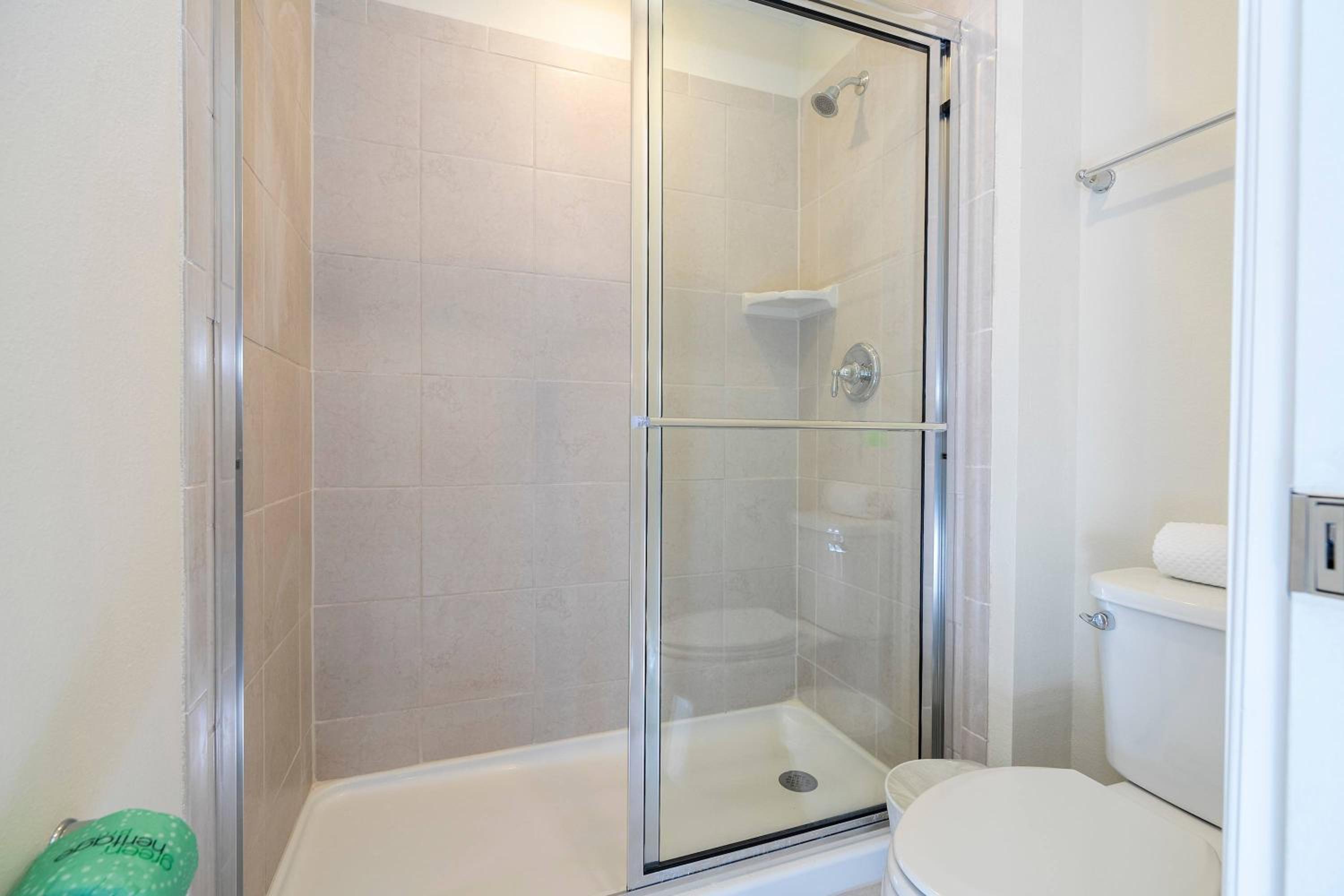 Luxury Private Pool & Themed Rooms Close to Disney 1282