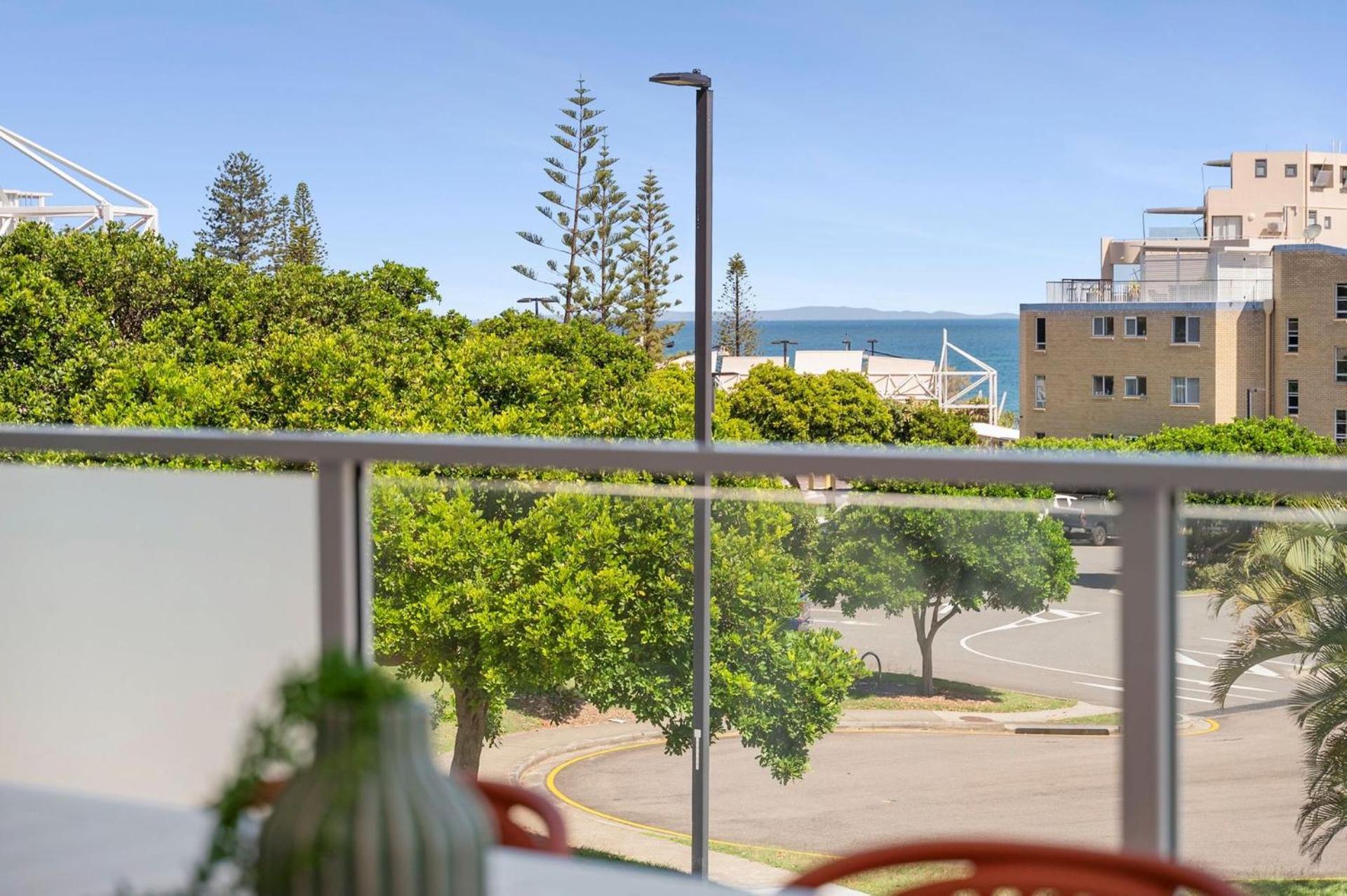 Luxury Beachside on Moreton