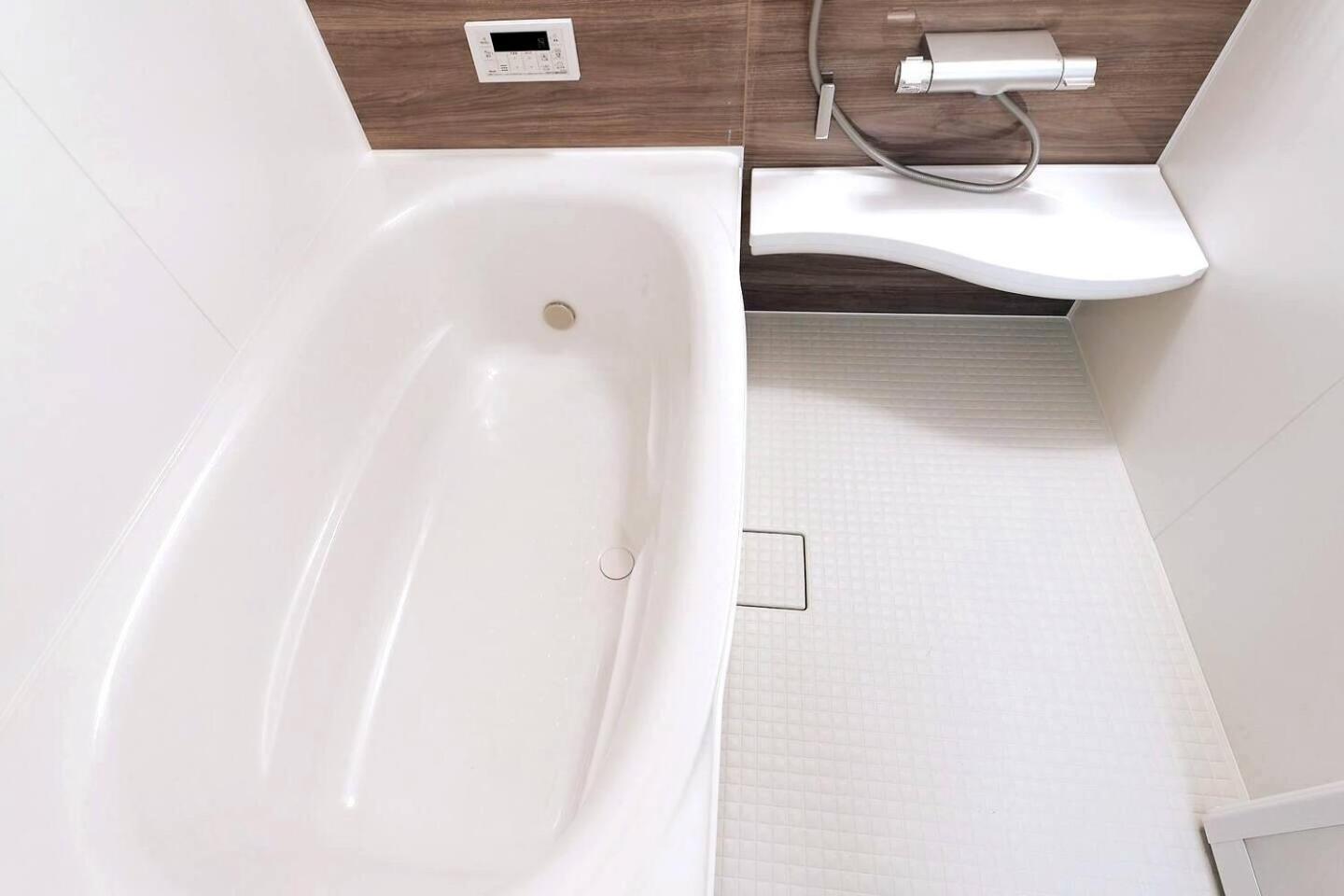 White Hotel Tsuruhashi