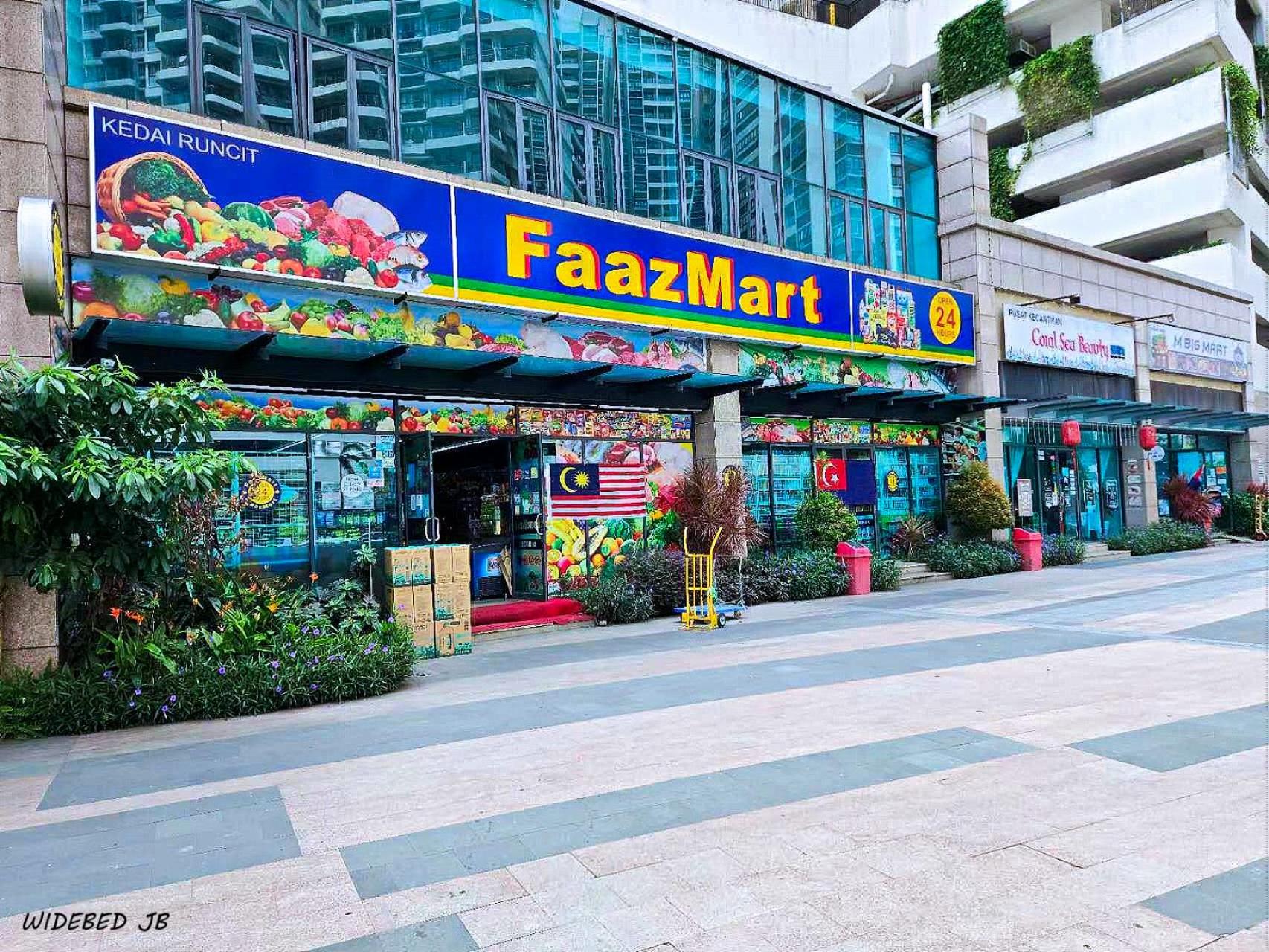 Country Garden Danga Bay By Widebed JB