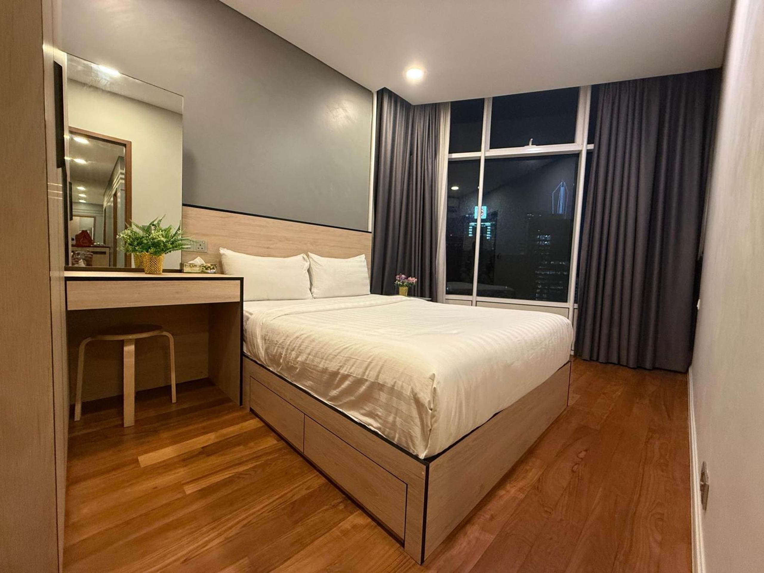 Sky Premium suites klcc
