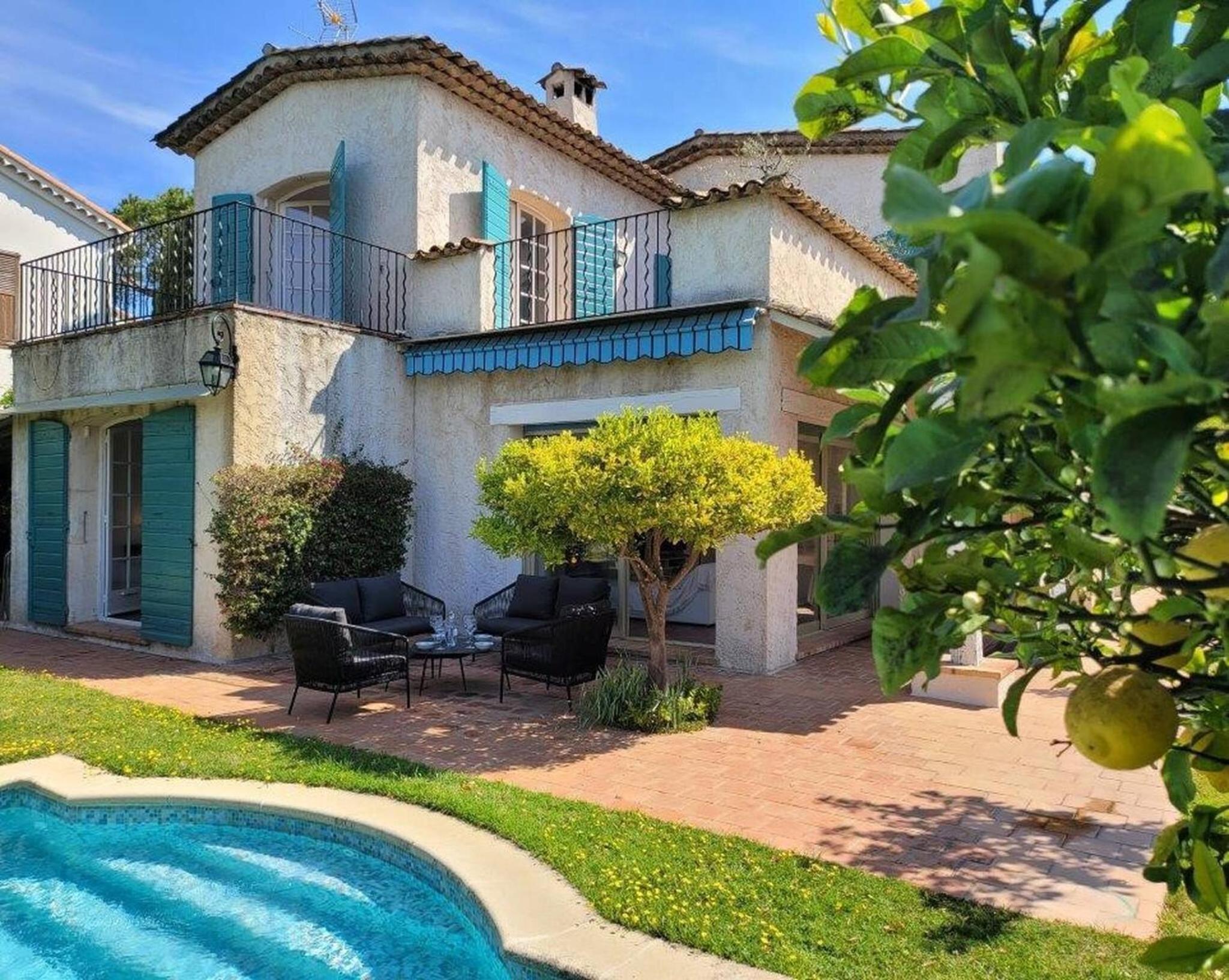 Juan les pins : Villa de charme avec piscine