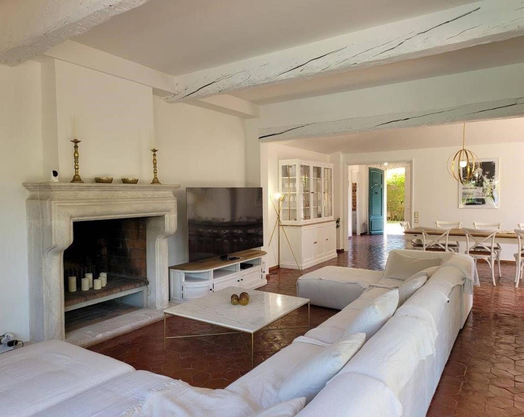 Juan les pins : Villa de charme avec piscine