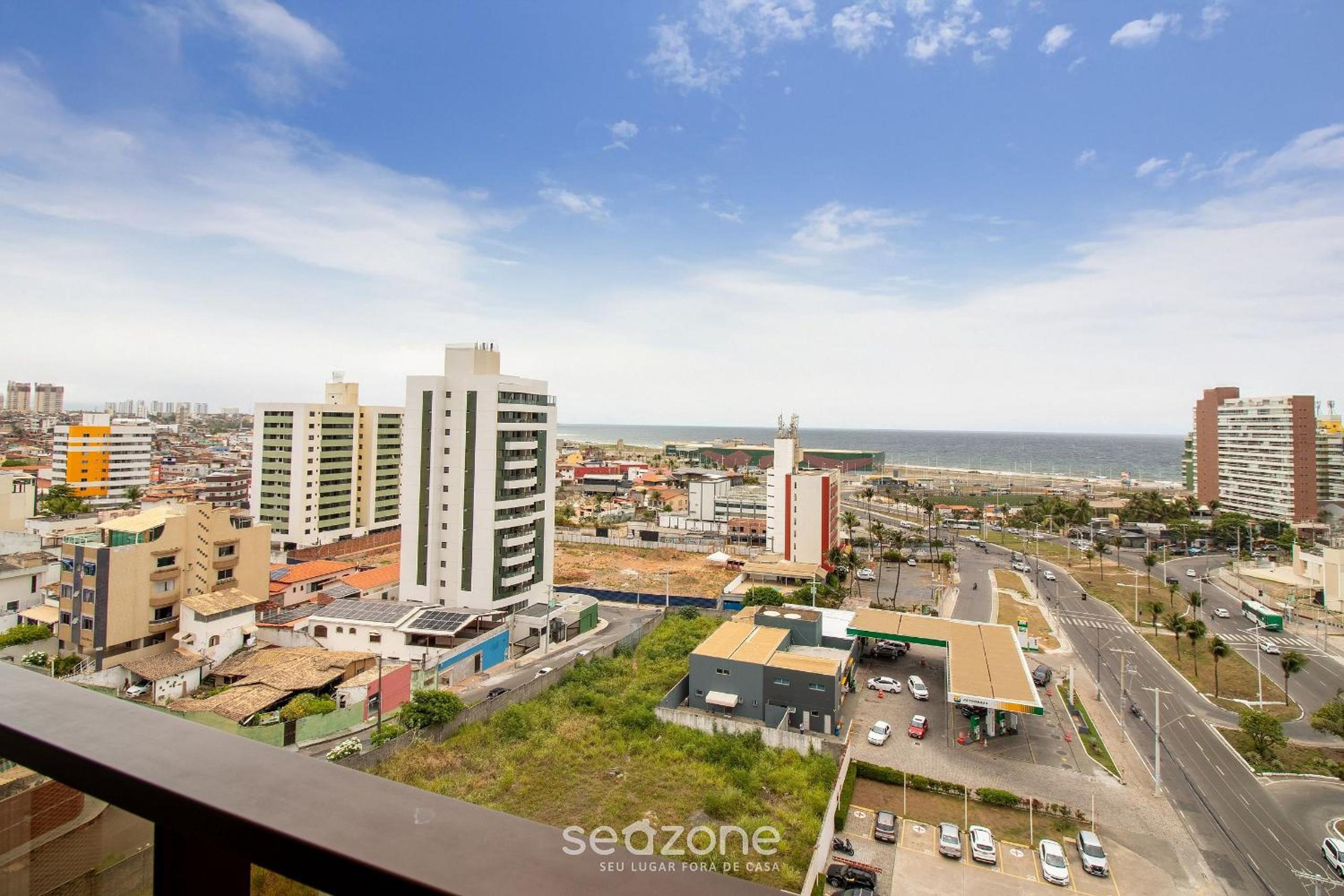 SMT - Building 750m from the Beach in Salvador