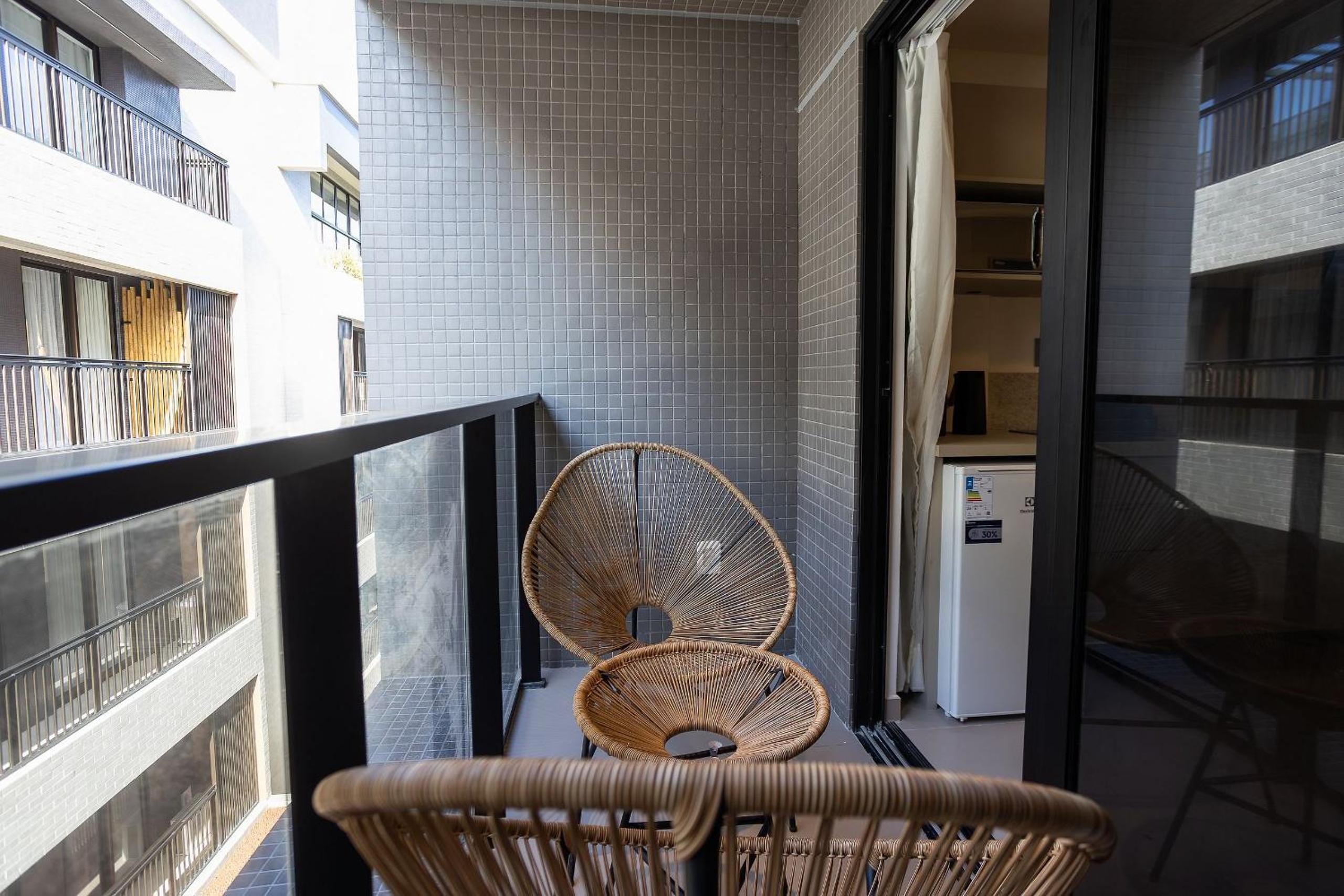 Beach Haus #320 - Bessa Beach by Carpediem