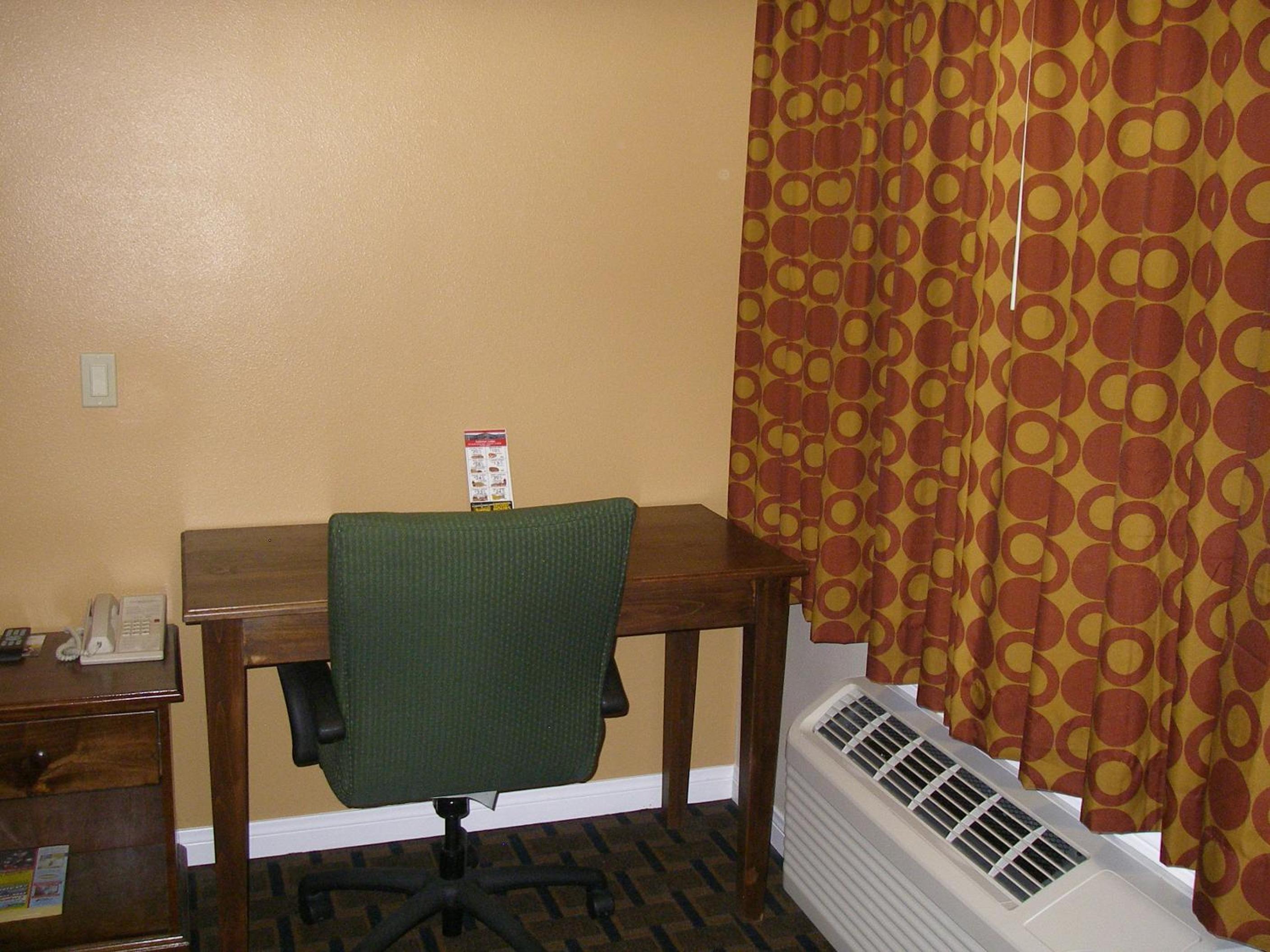 Fullerton Lodge