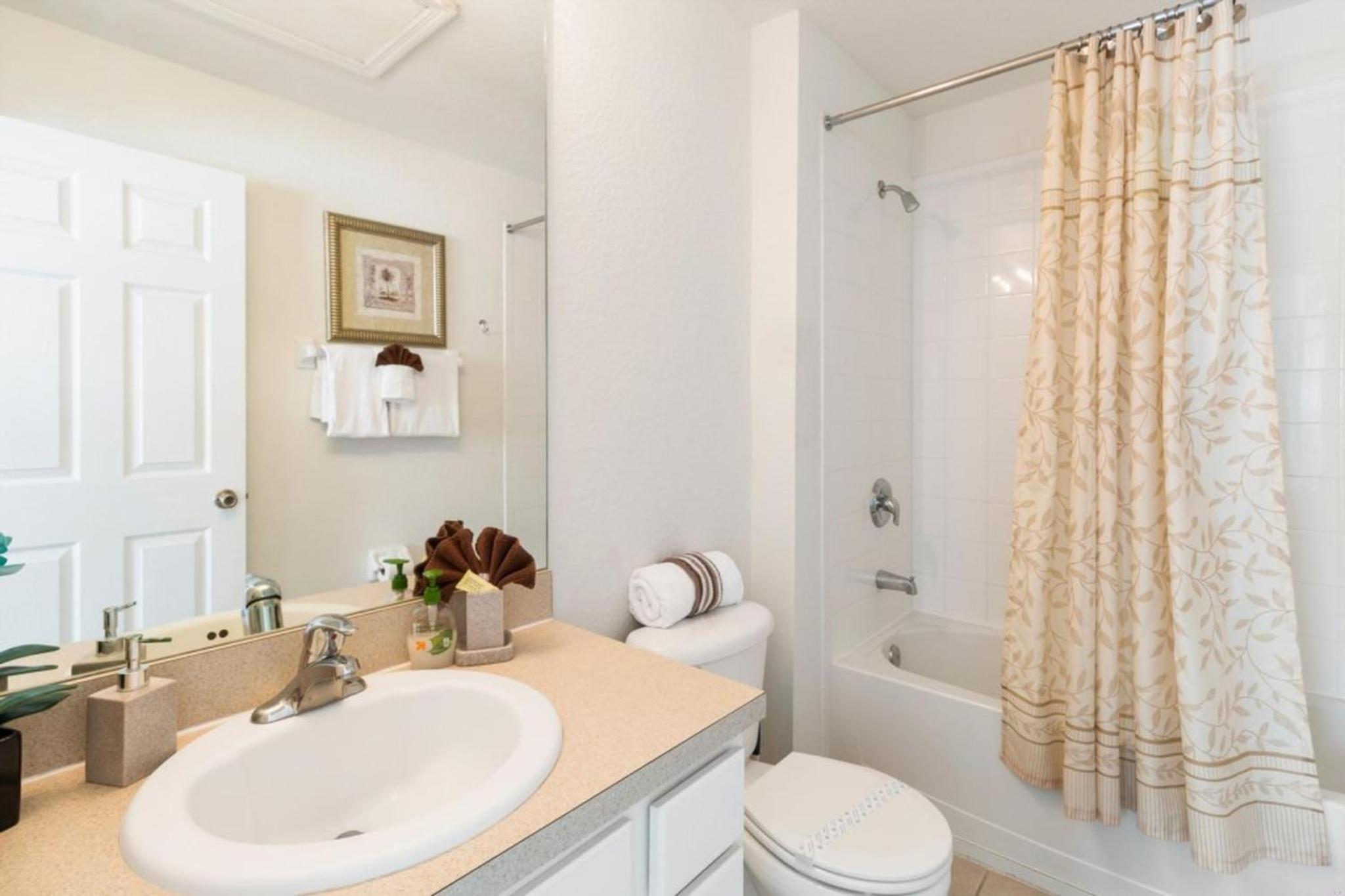 Windsor Hills Getaway: 3BR, Pool, Near Disney