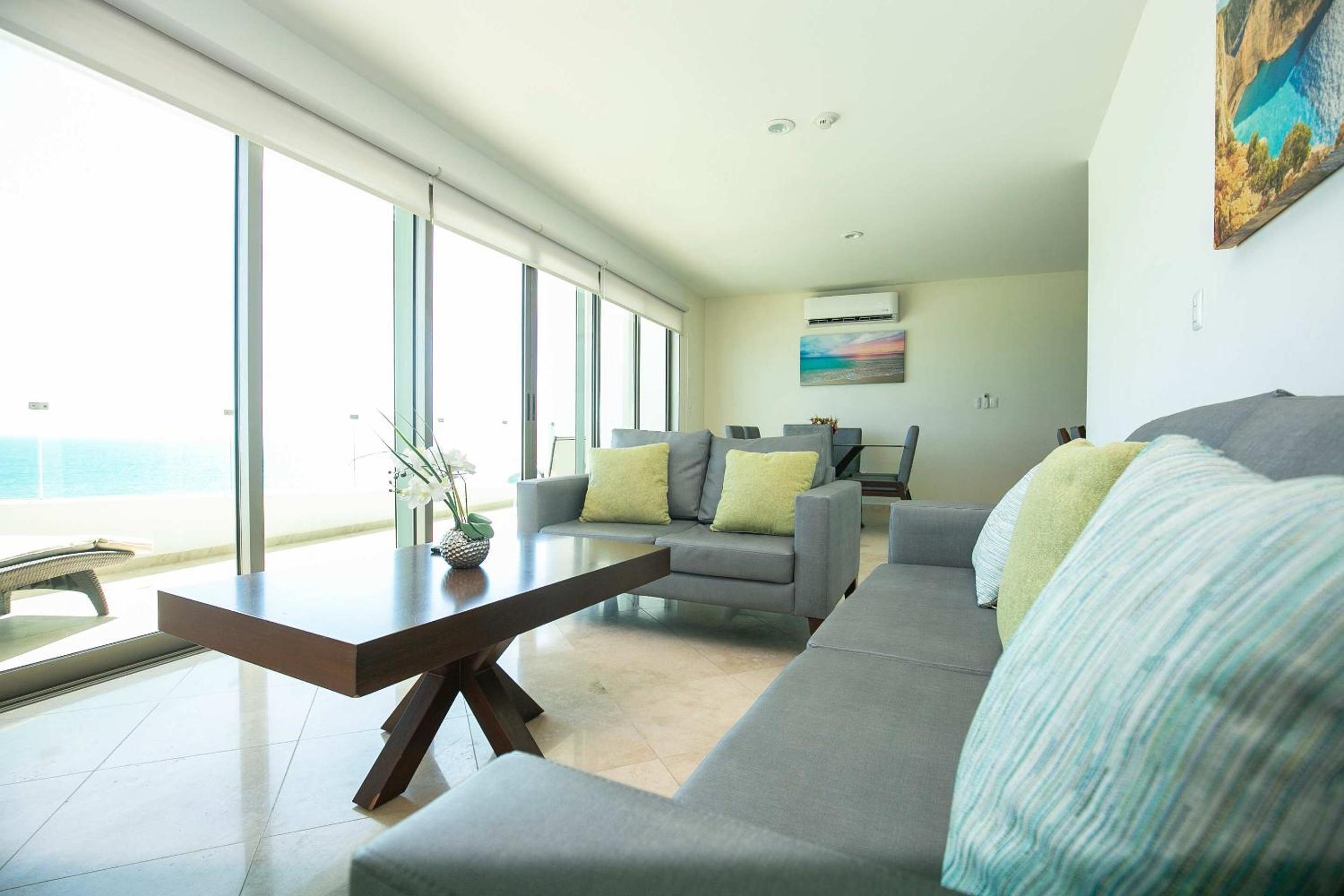 Elegant Condo at Playa Brujas with Ocean View