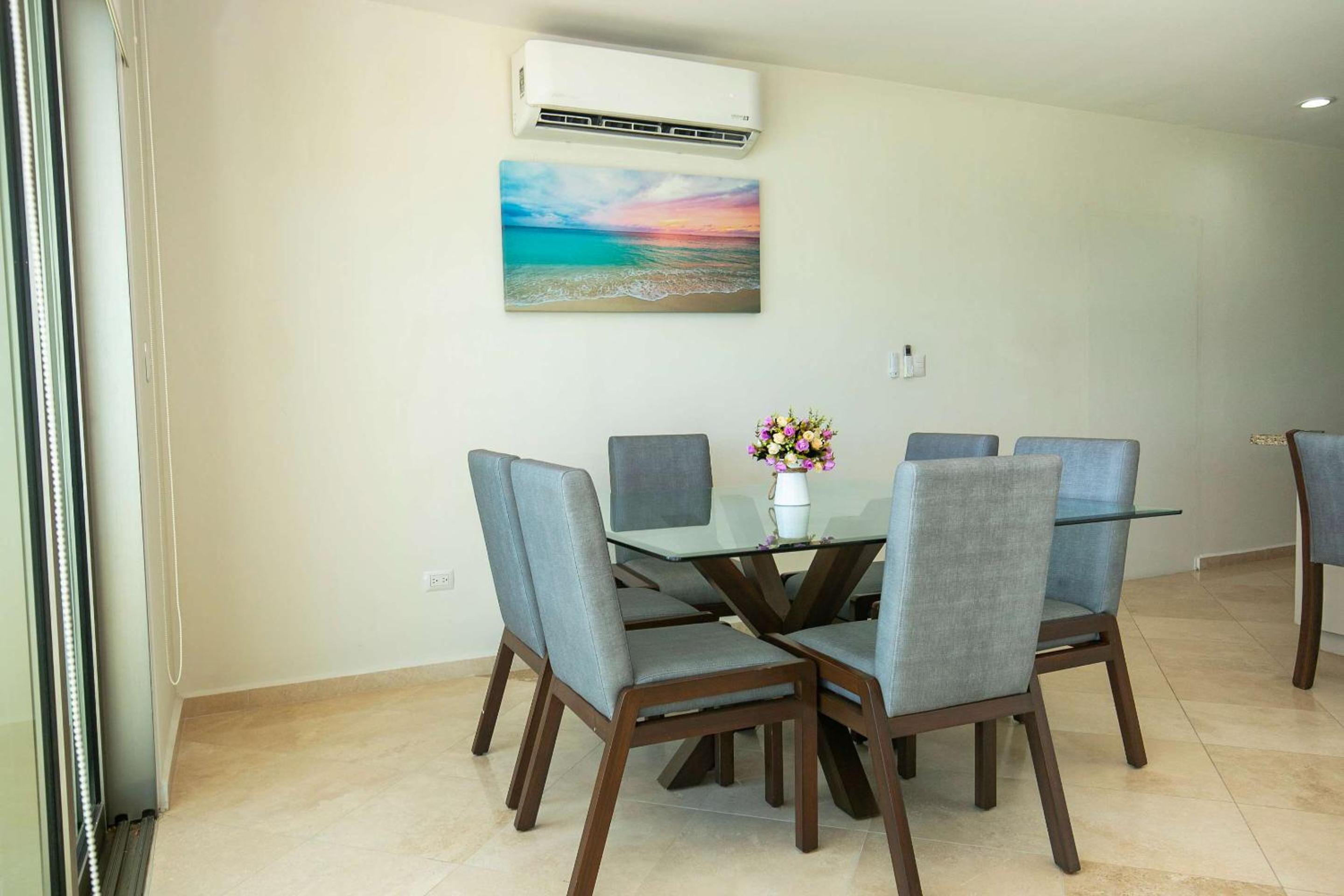 Elegant Condo at Playa Brujas with Ocean View