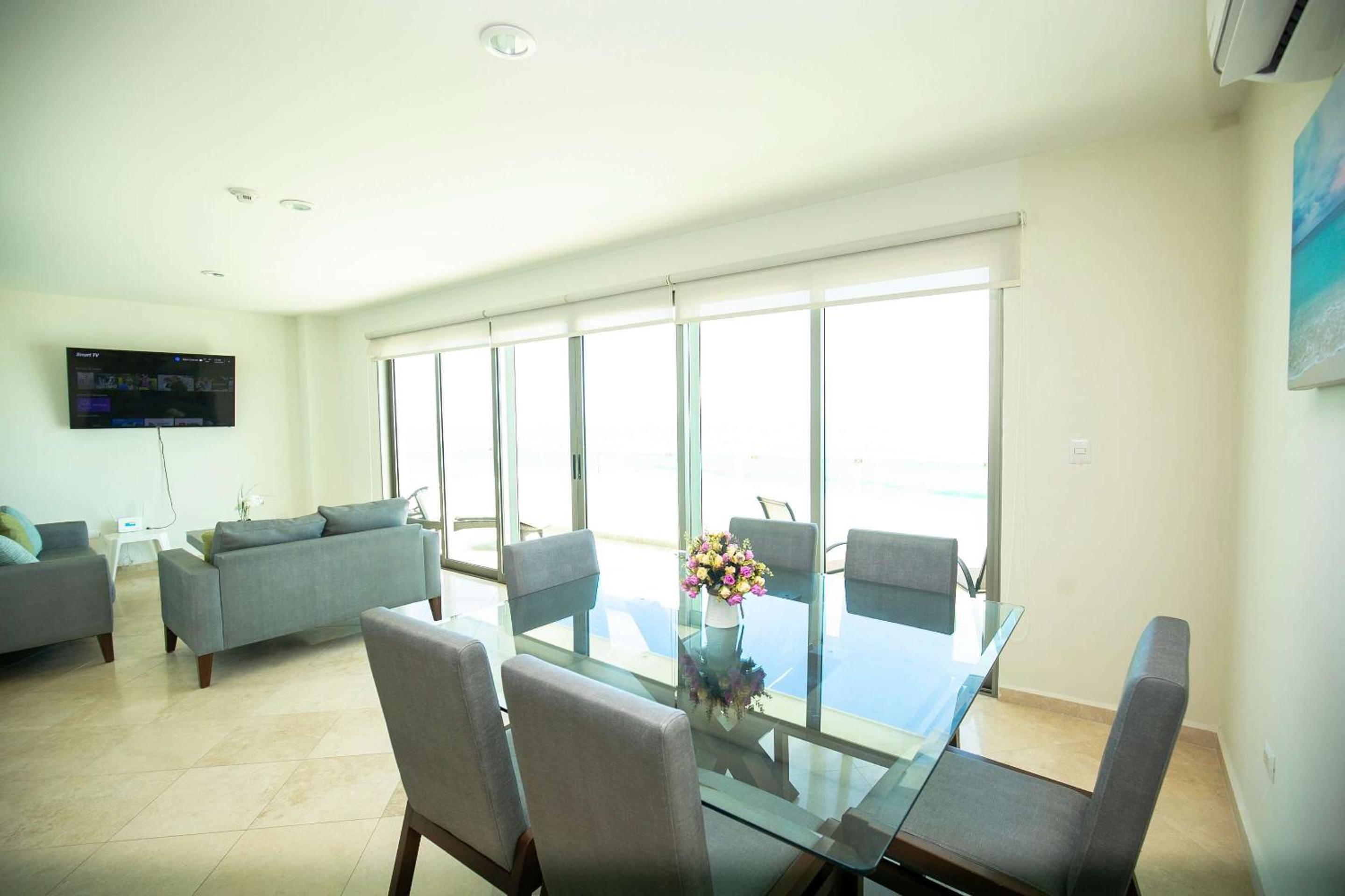 Elegant Condo at Playa Brujas with Ocean View