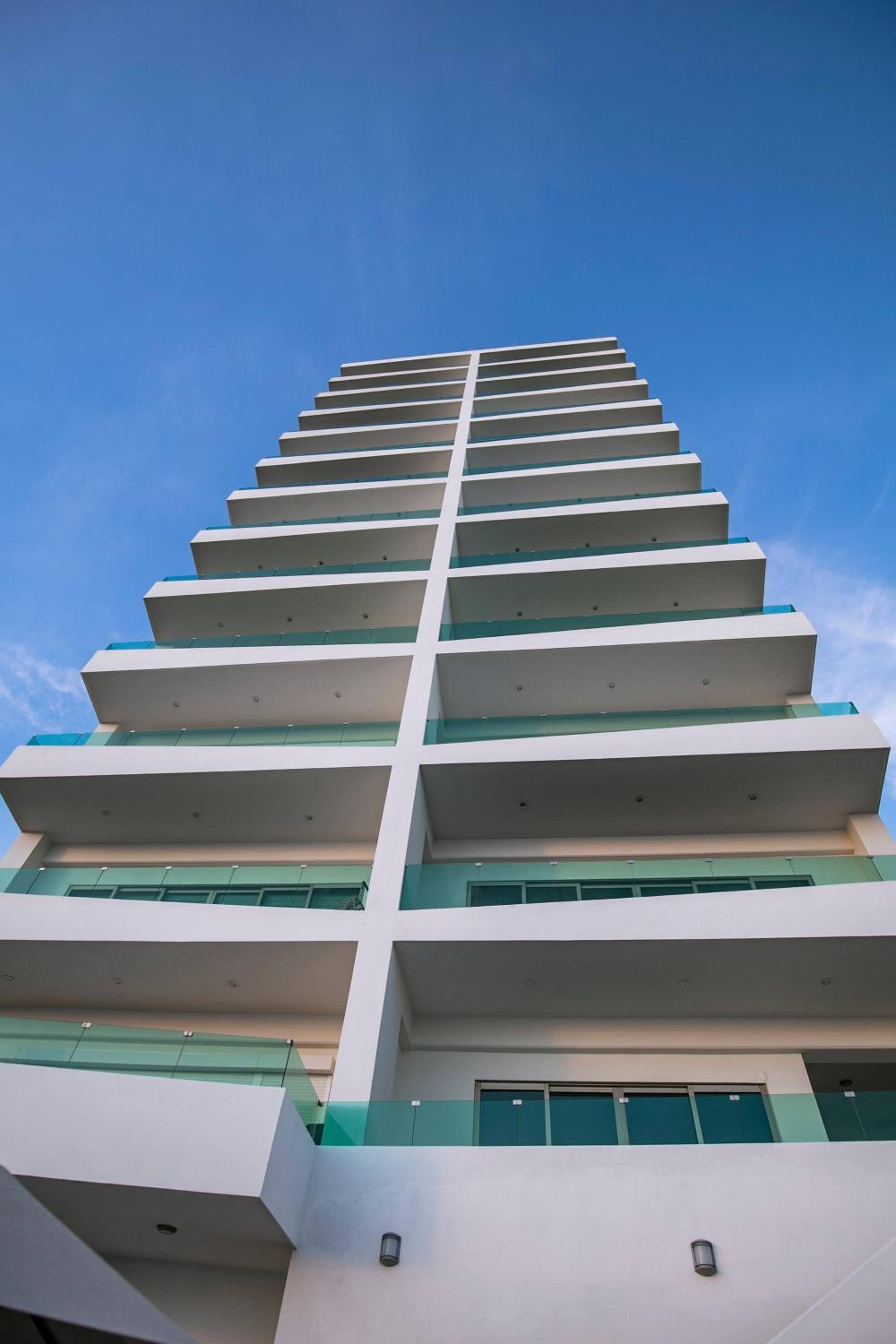 Elegant Condo at Playa Brujas with Ocean View
