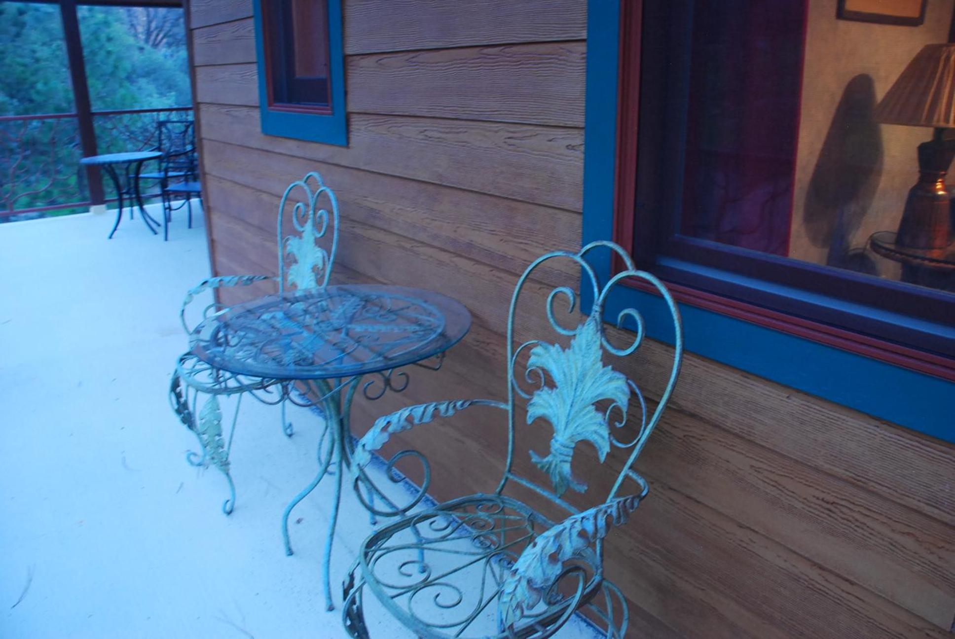 Sierra Trails Inn view 4