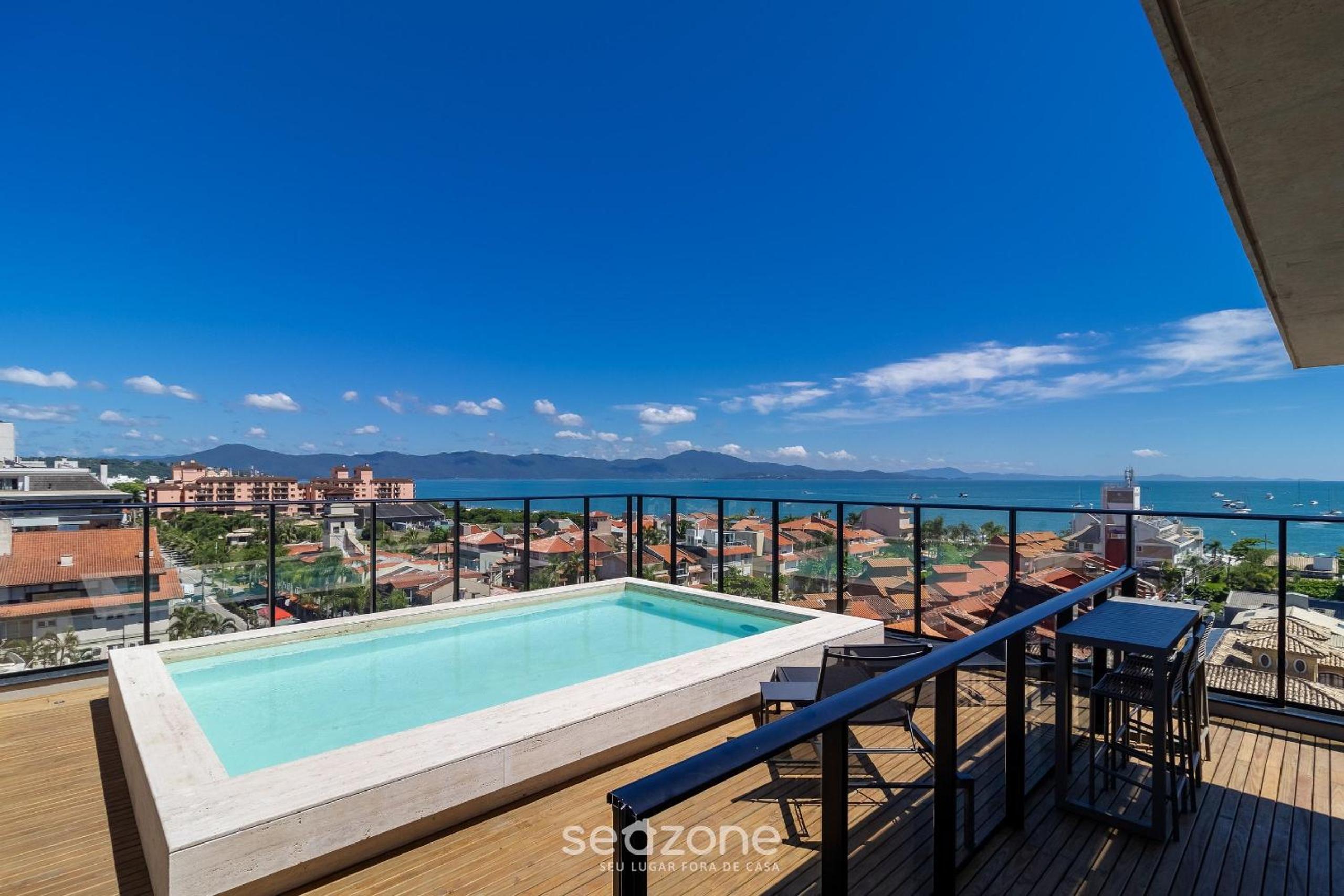Studios in Building with Swimming Pool in Jurerê - SOT