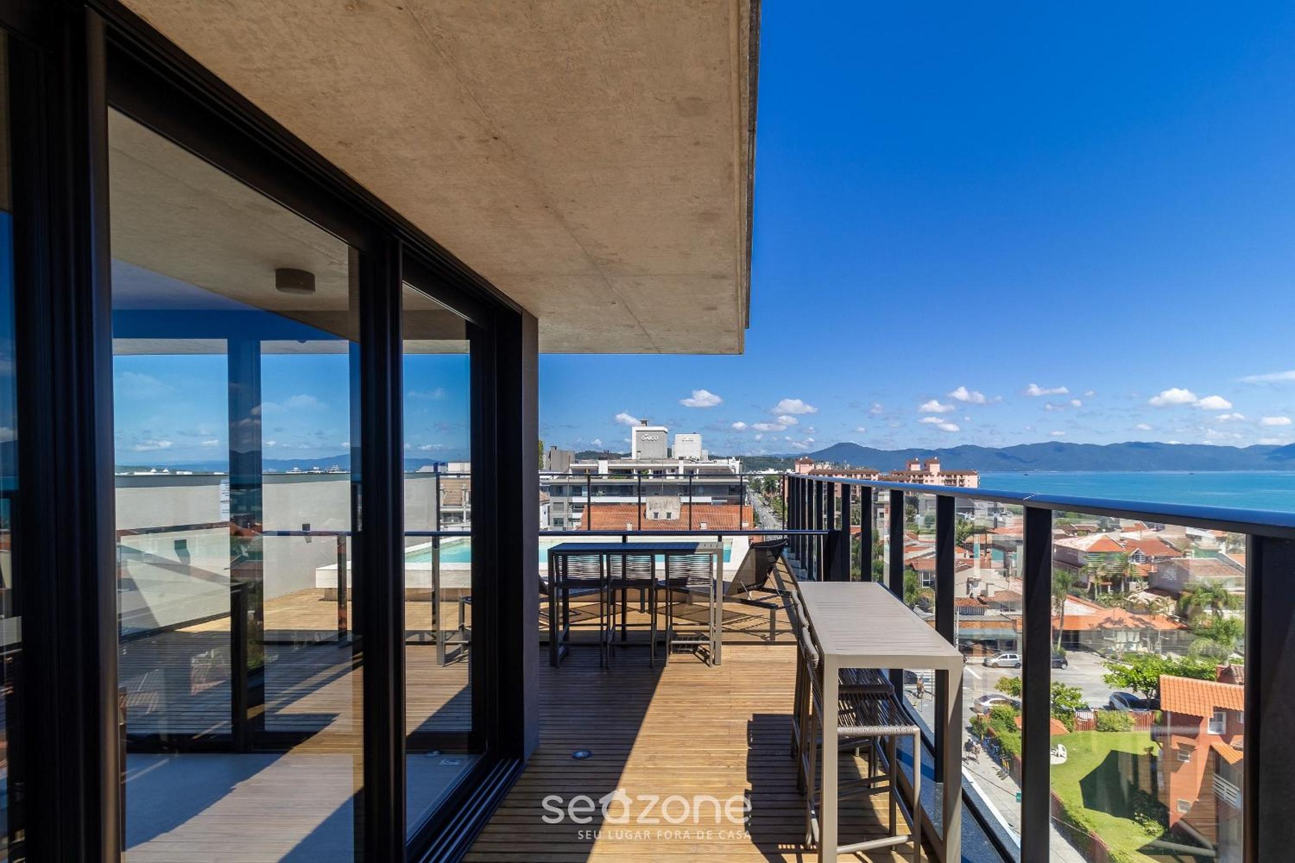 Studios in Building with Swimming Pool in Jurerê - SOT