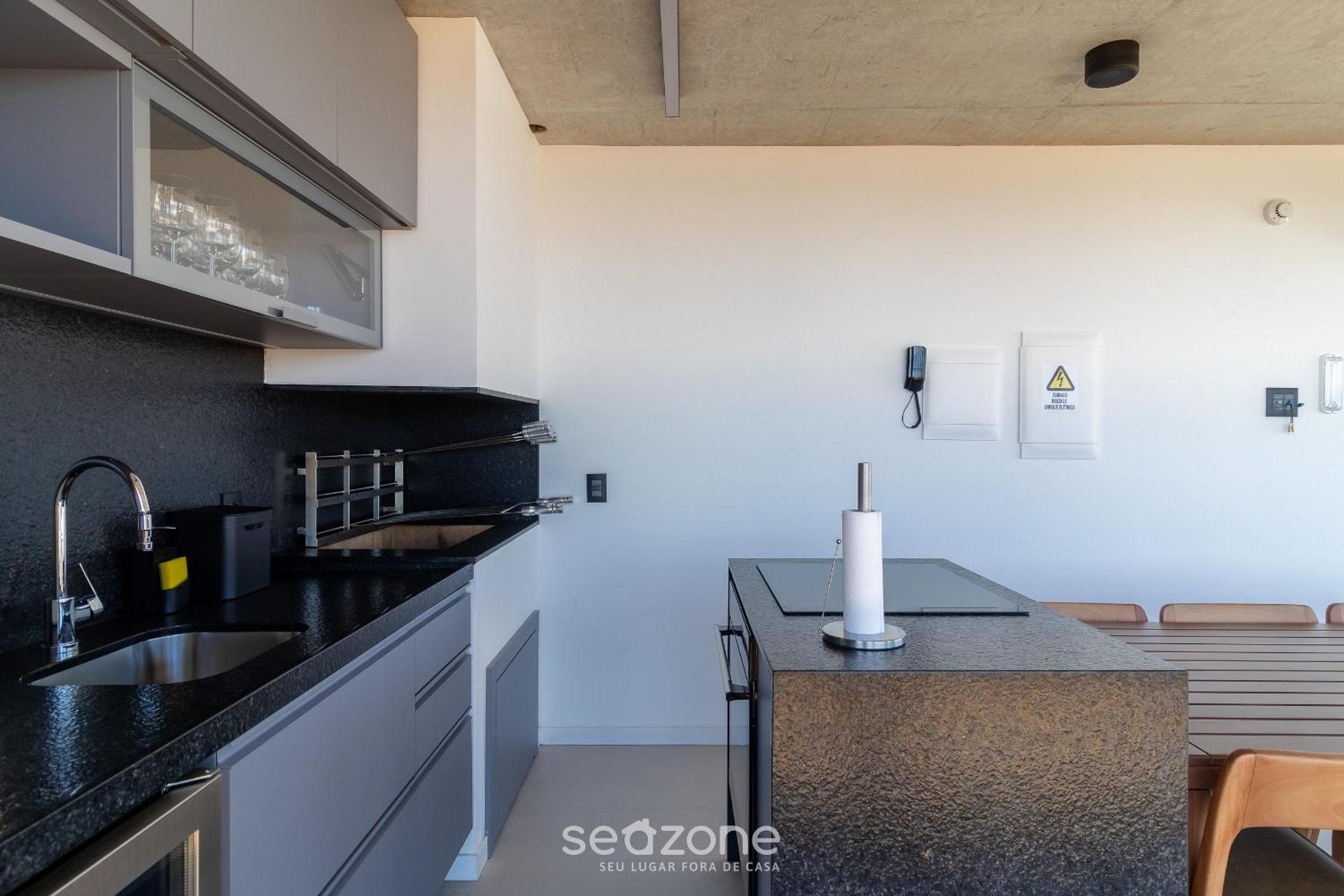 Studios in Building with Swimming Pool in Jurerê - SOT