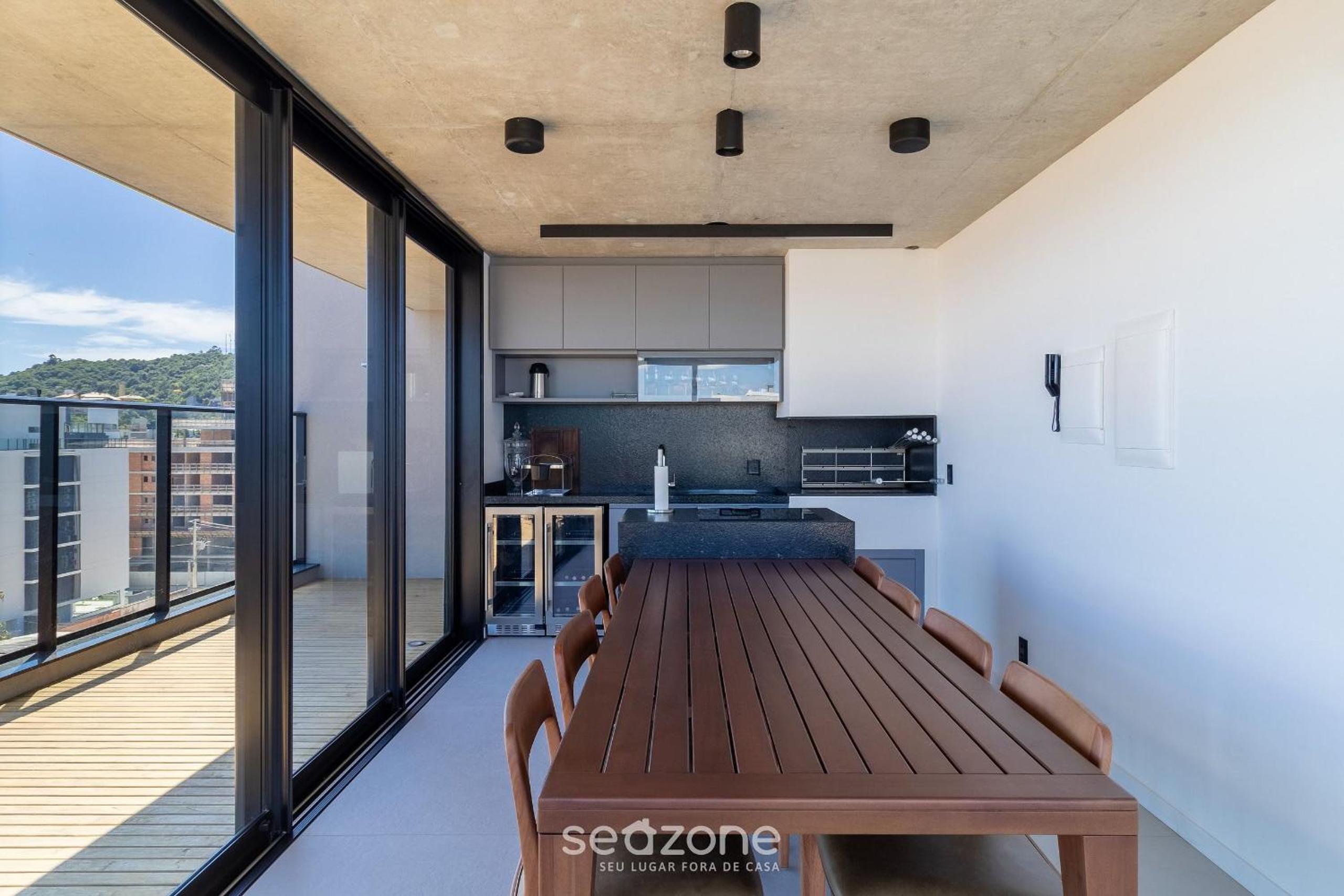 Studios in Building with Swimming Pool in Jurerê - SOT