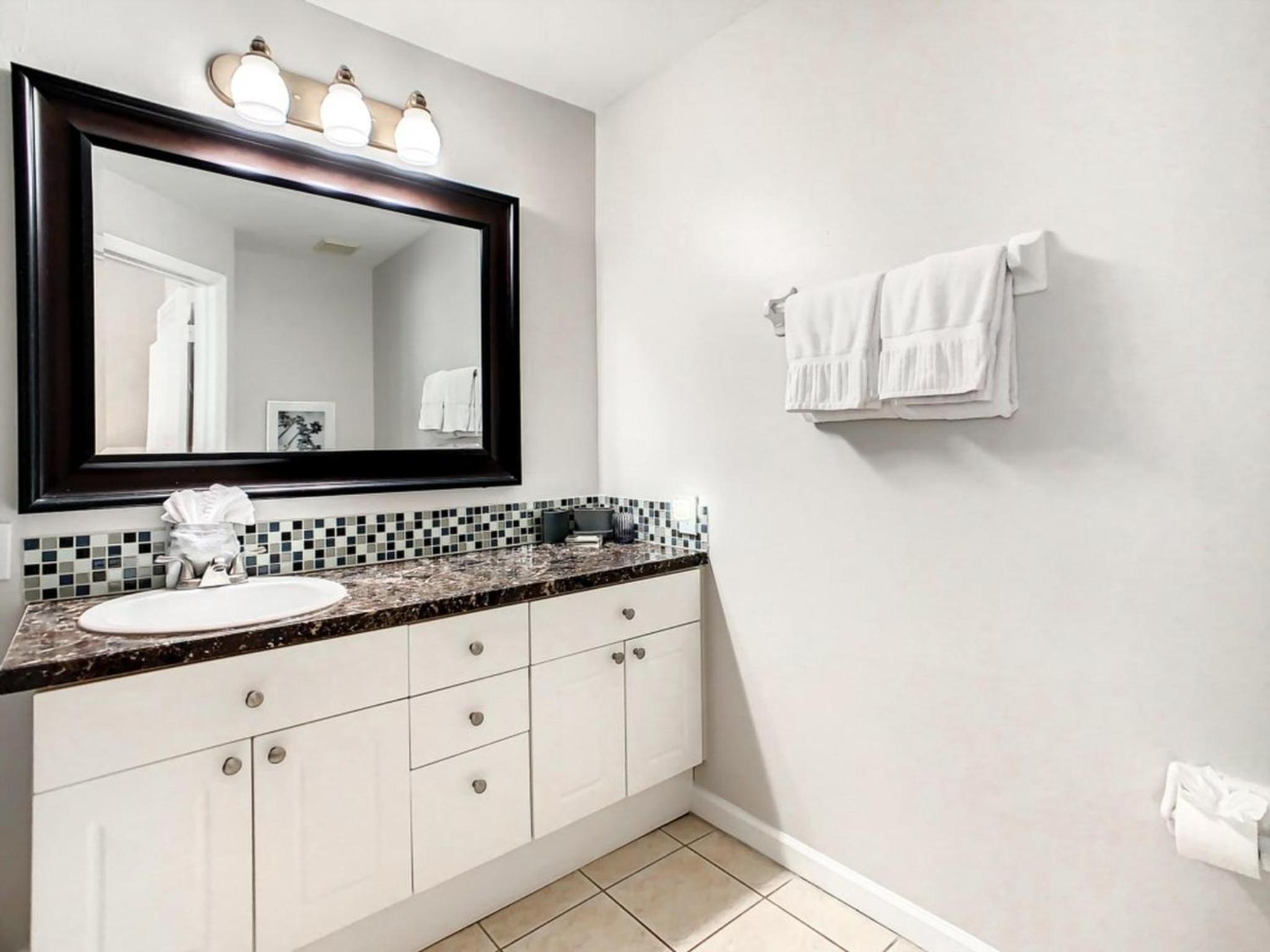 Windsor Palms Townhome w/Private Pool Near Disney