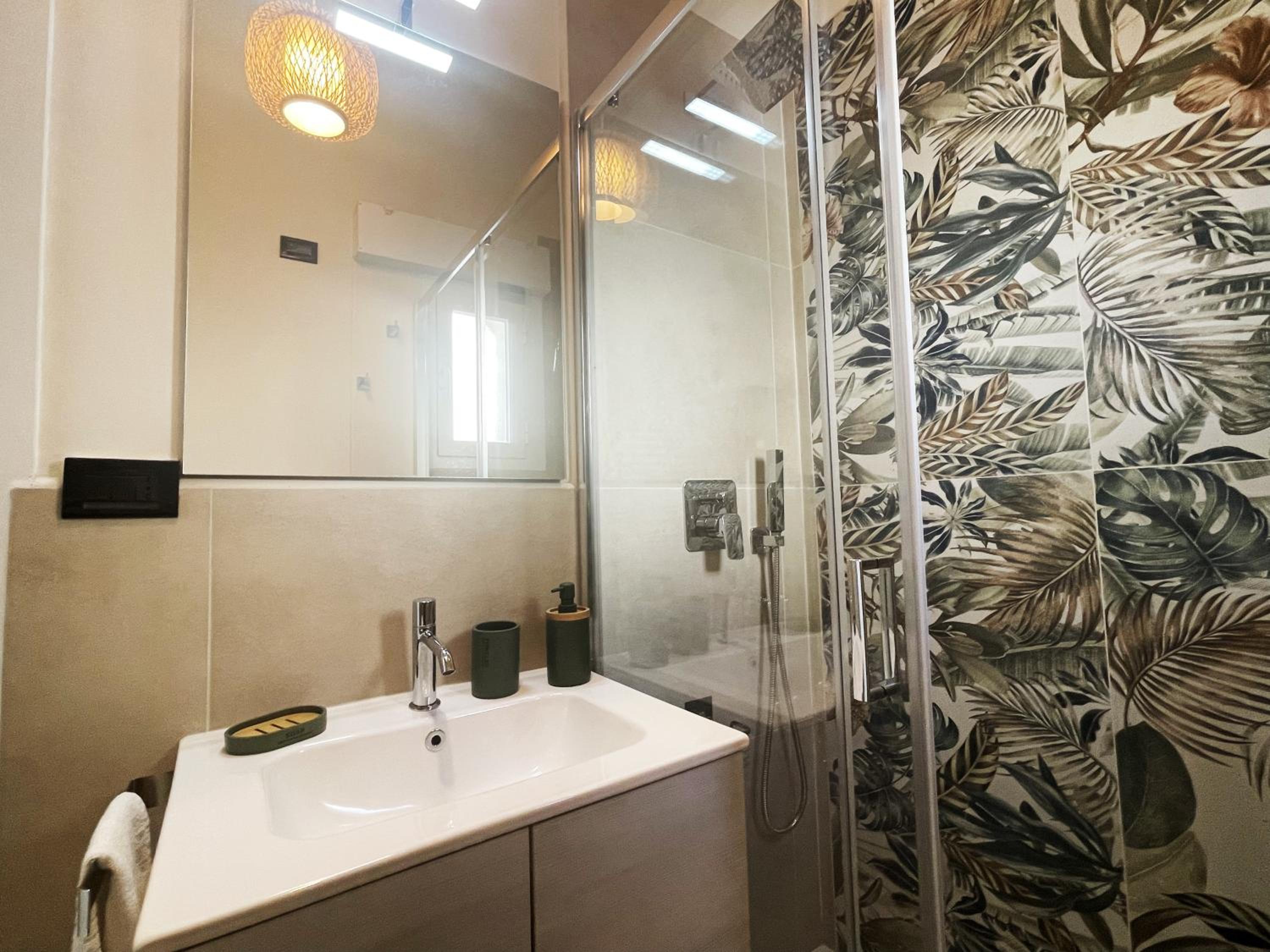Sanremo vacanze zen vue mer 5 mn plage, 3 mn tennis club,Wifi