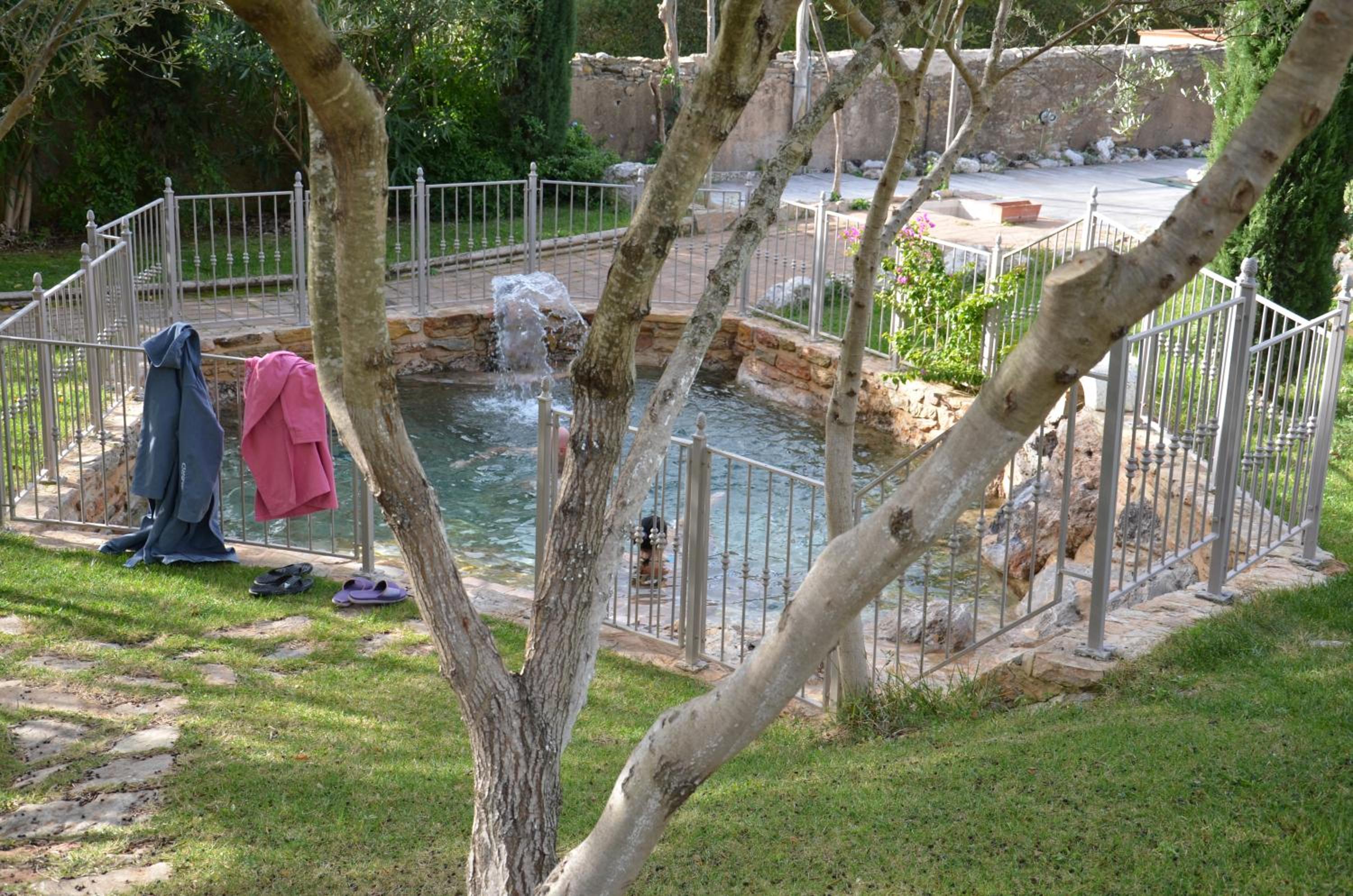 Photo 9