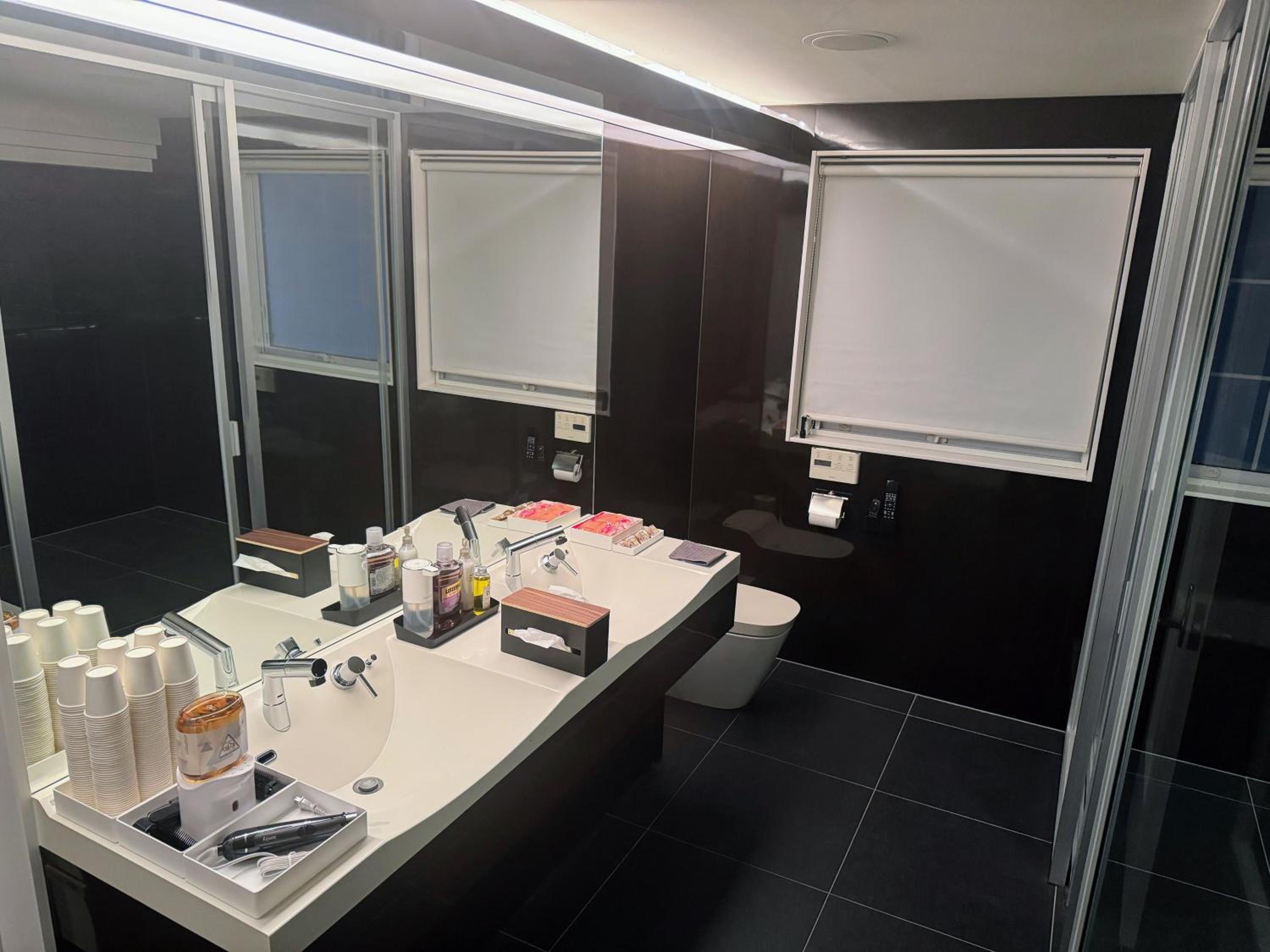 BIEI TERRACE 2nd Floor - 2F専用独立玄関 - 2F占有127平米2LDK - 大型バスルーム, 85型スマートTV, 無料Wi-Fi -駅前通り景観条例指定地区