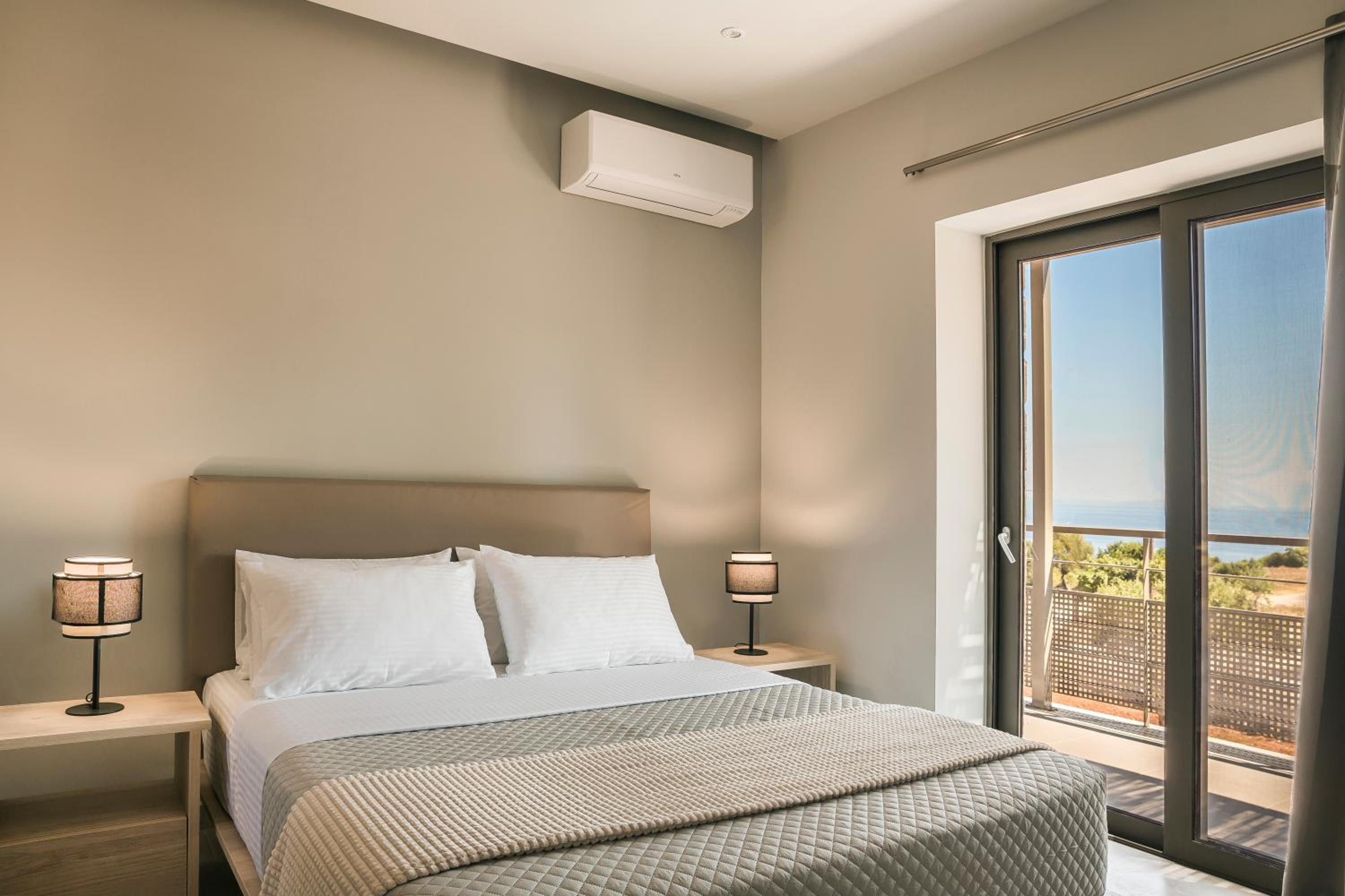 Petradi Villas Skala