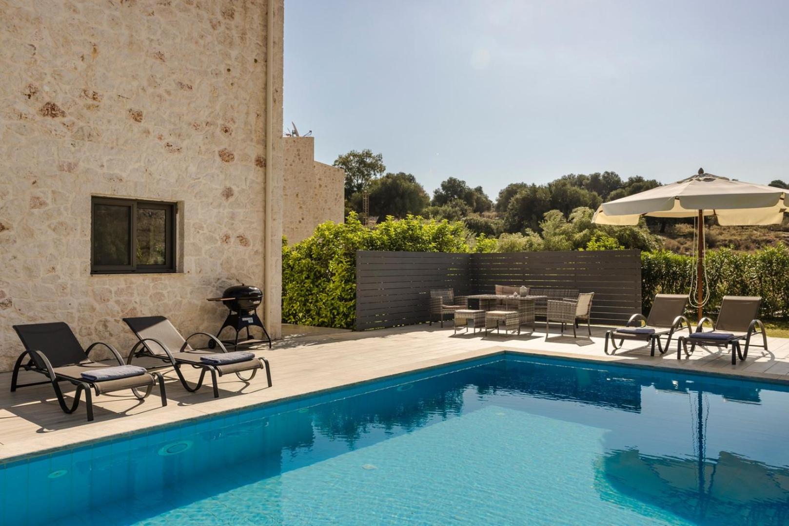 Petradi Villas Skala