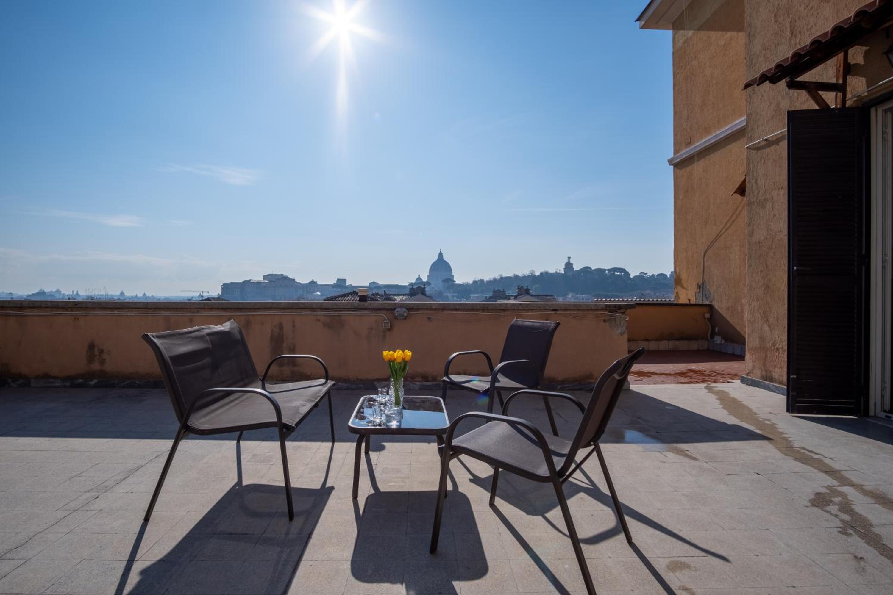 Elegantis La Dolce Vista Apartment with private terrace and fantastic View