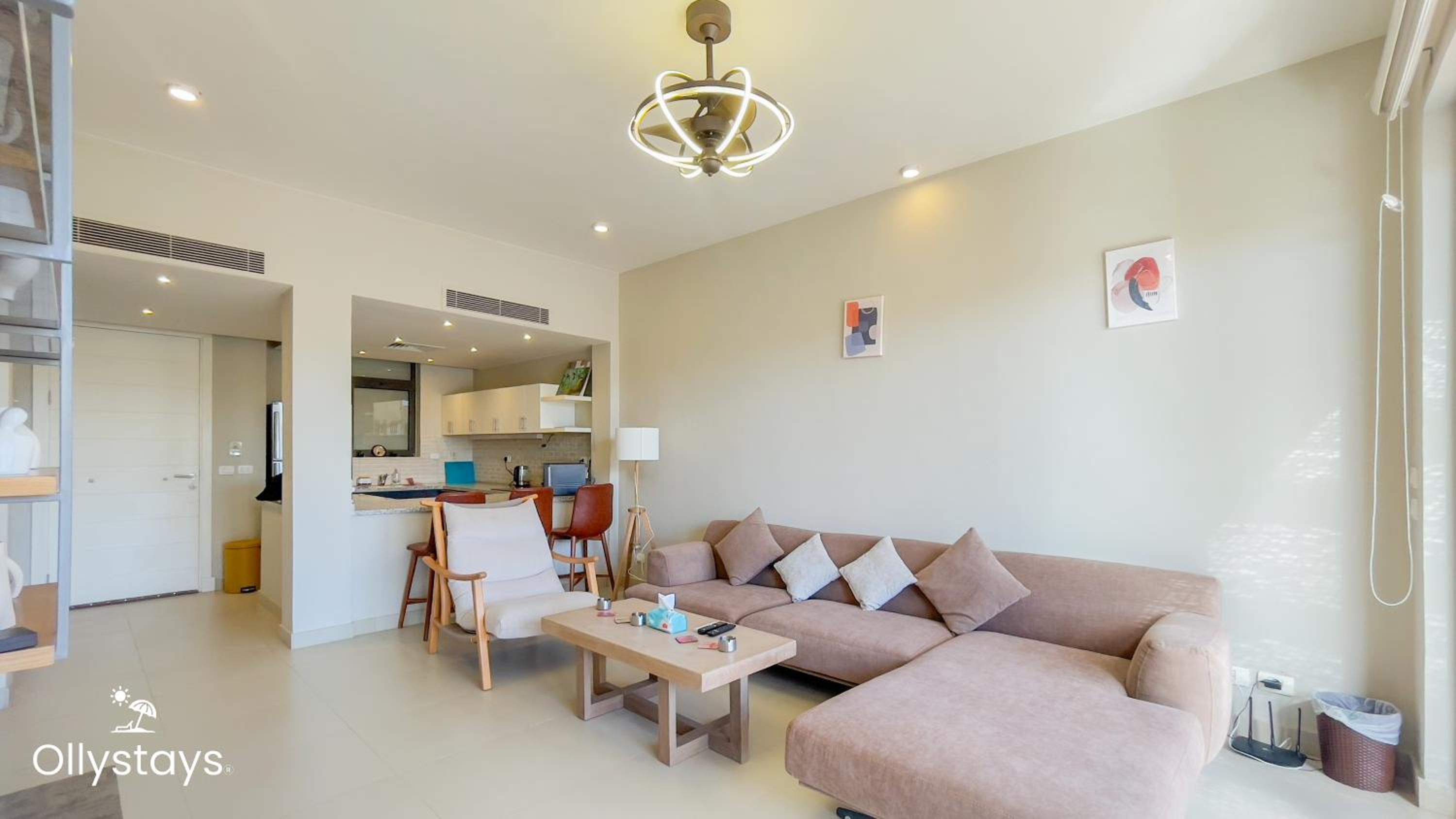 Ollystays Tawila 3BR Townhouse Shared Pool