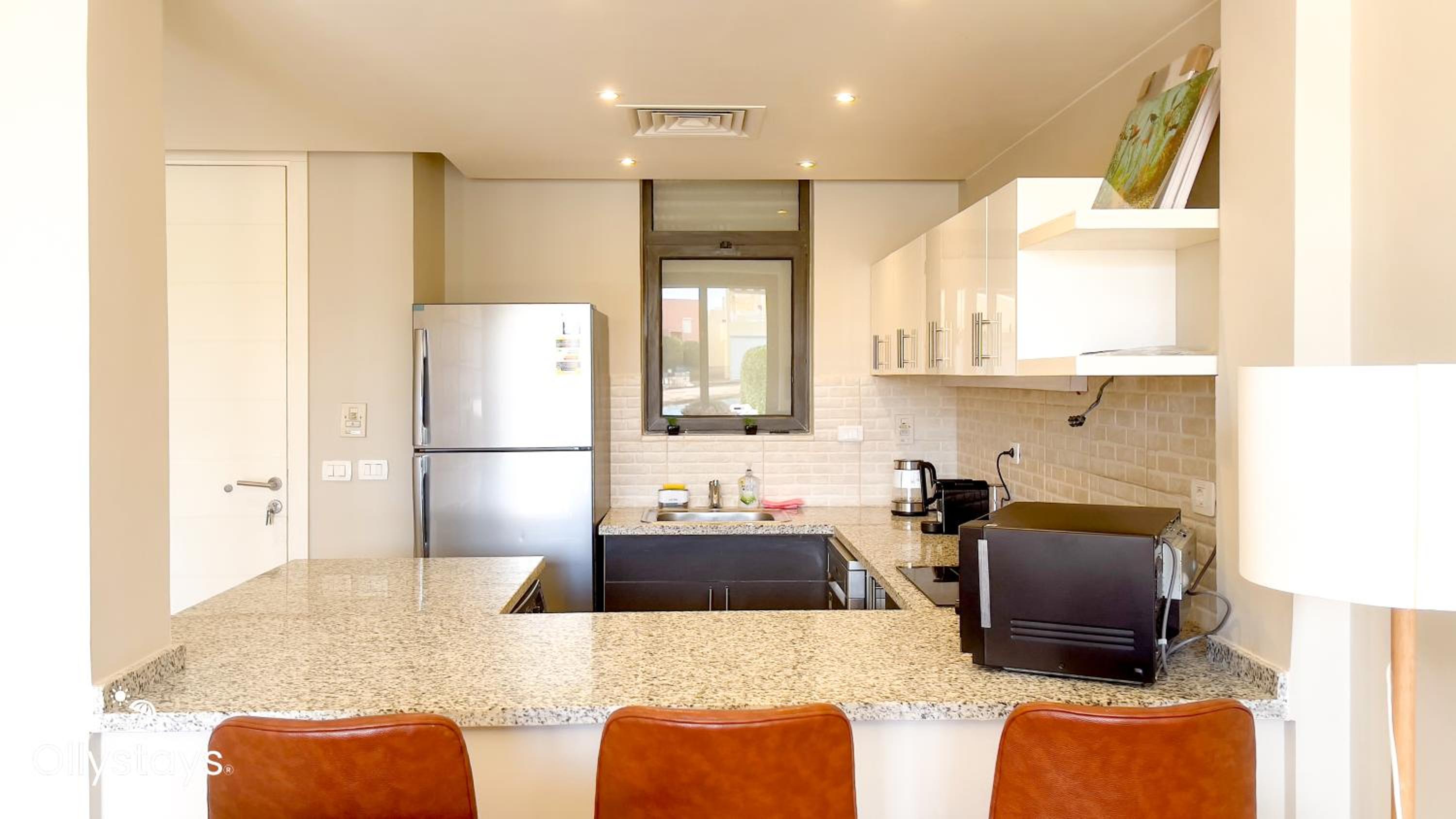 Ollystays Tawila 3BR Townhouse Shared Pool