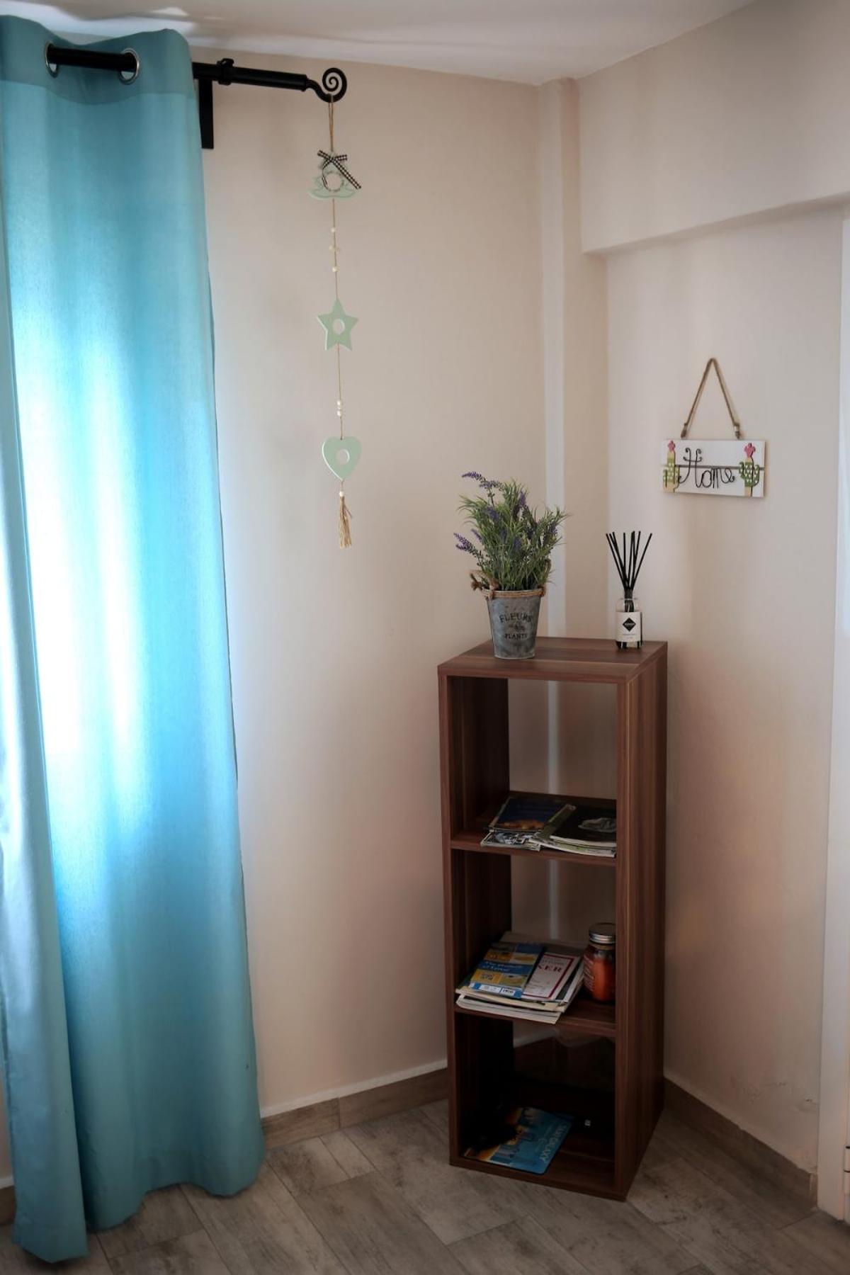 Gatelouzou Apartments