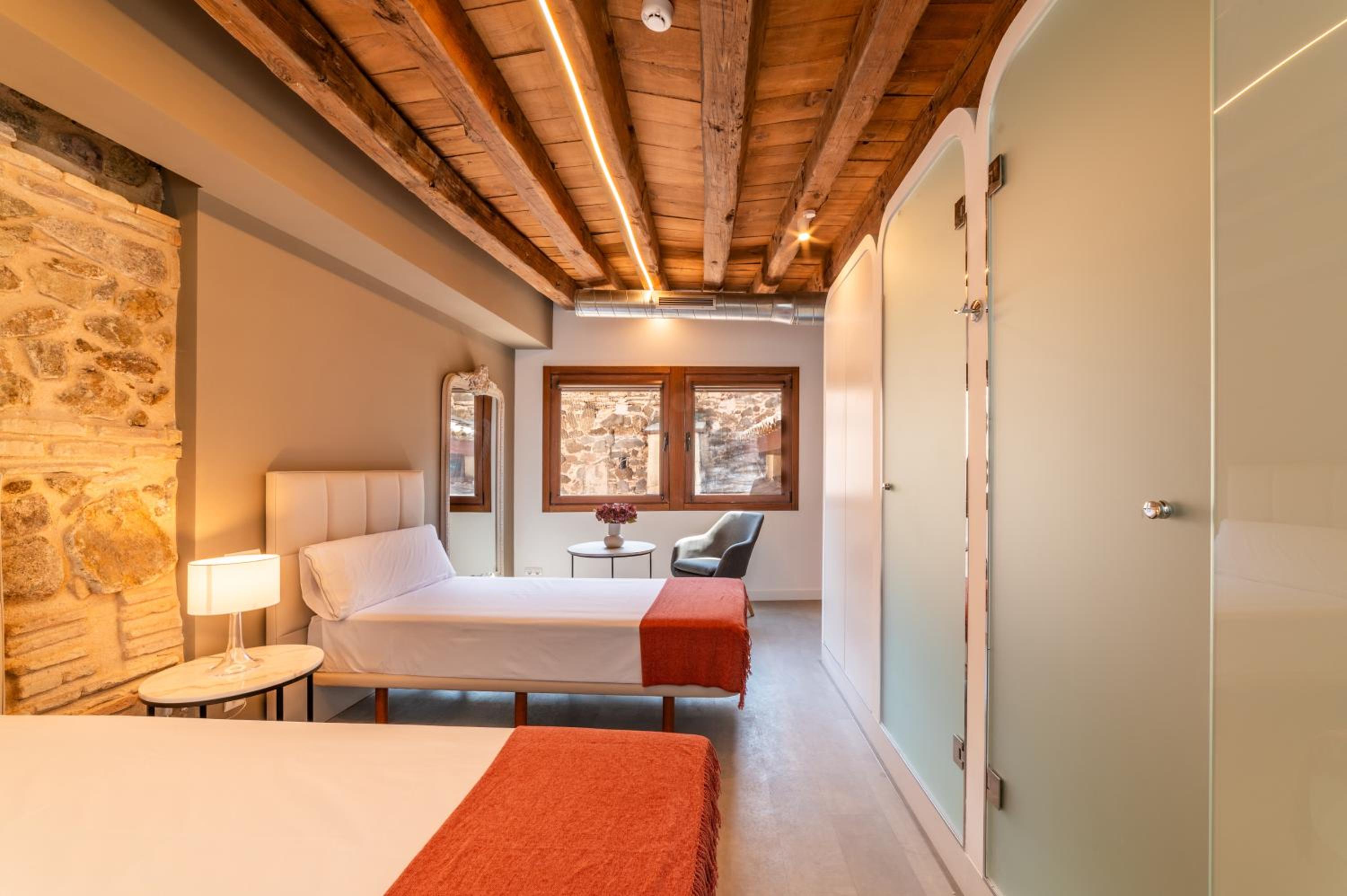 Apartamentos Santa Fe - Calle Armas by Toledo AP